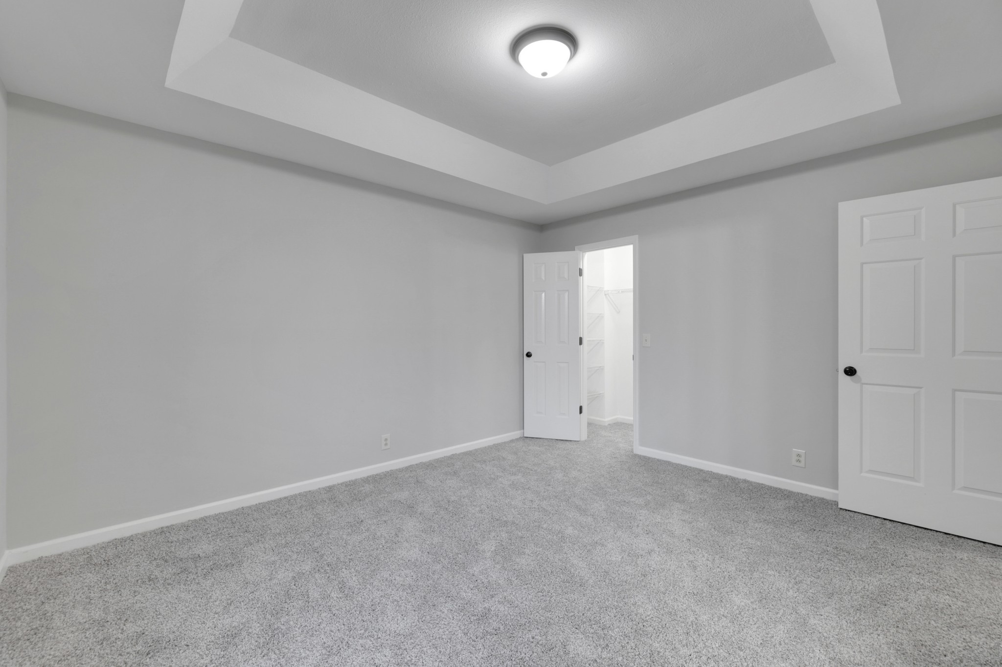 304 Hillside Ct