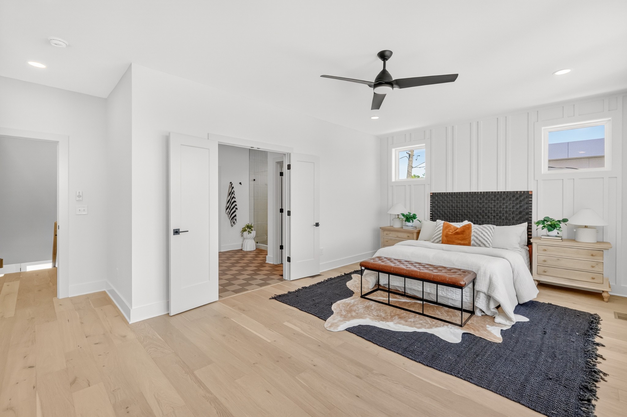 2799 Delaware Ave