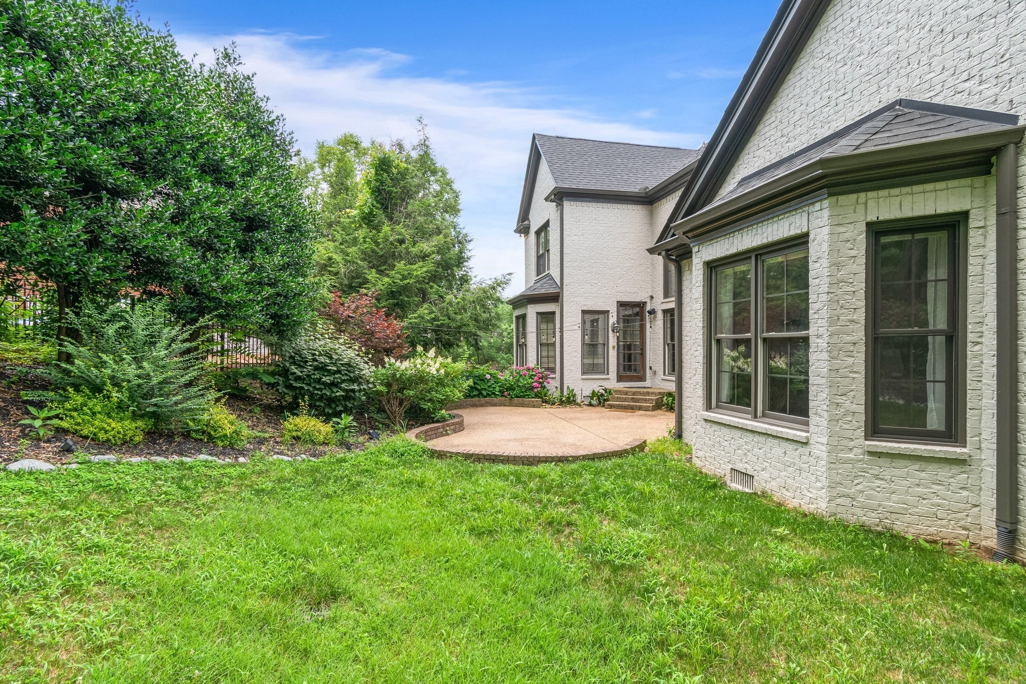 219 King Arthur Cir