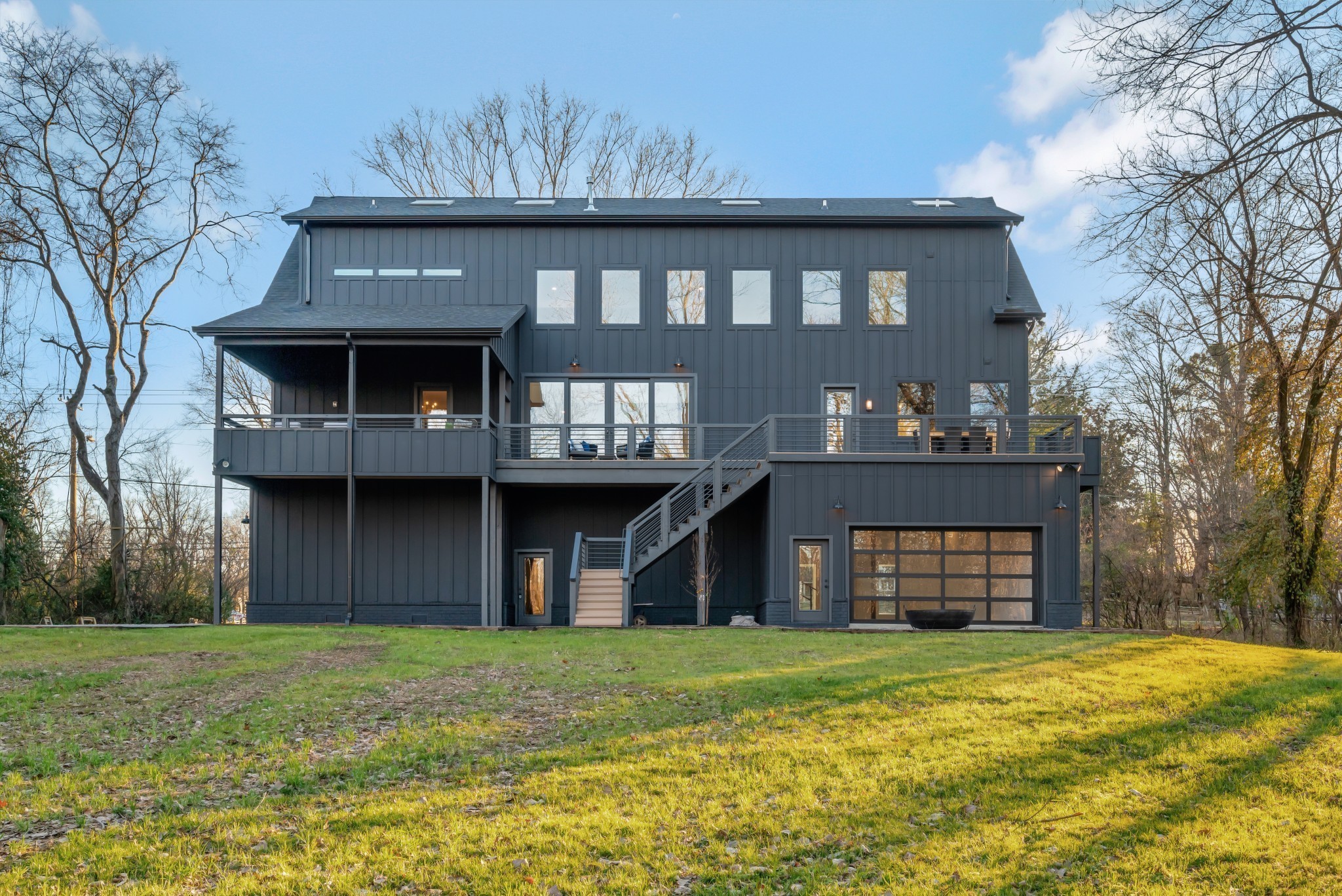 419 Lewisburg Ave