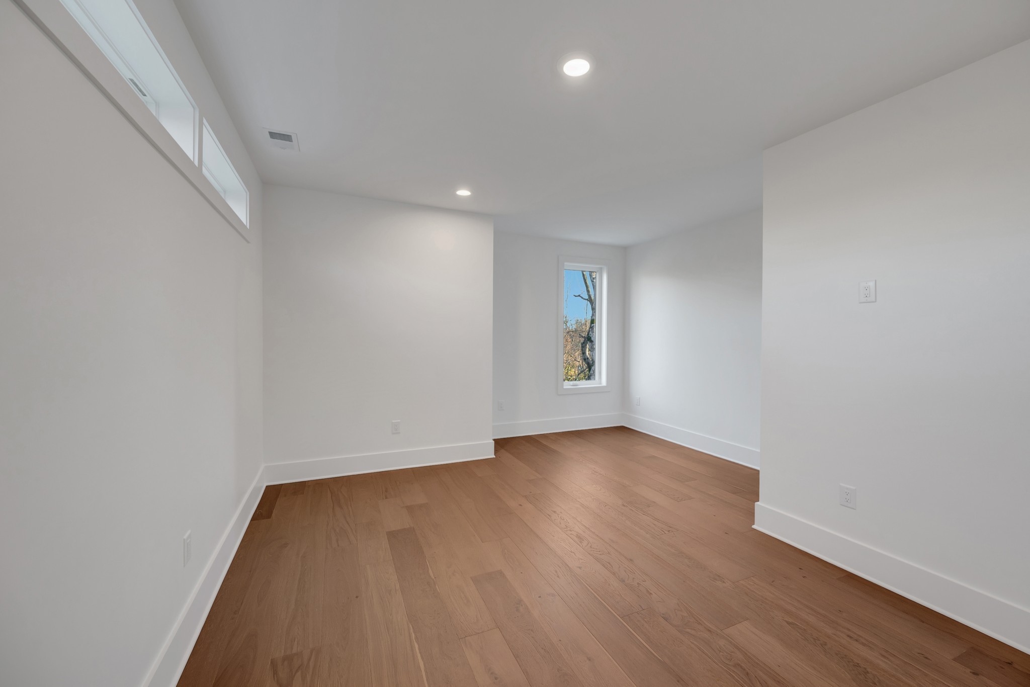 419 Lewisburg Ave