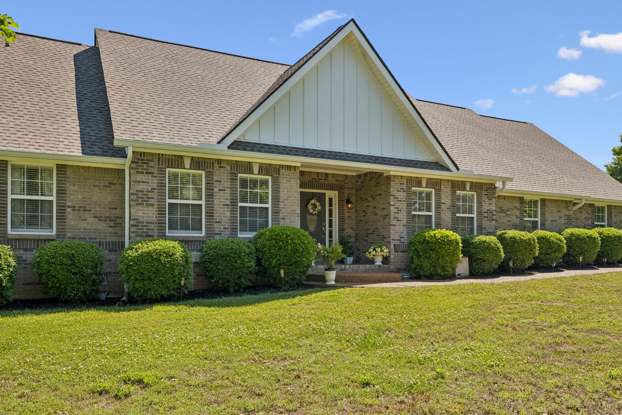 1605 Lydia Ct
