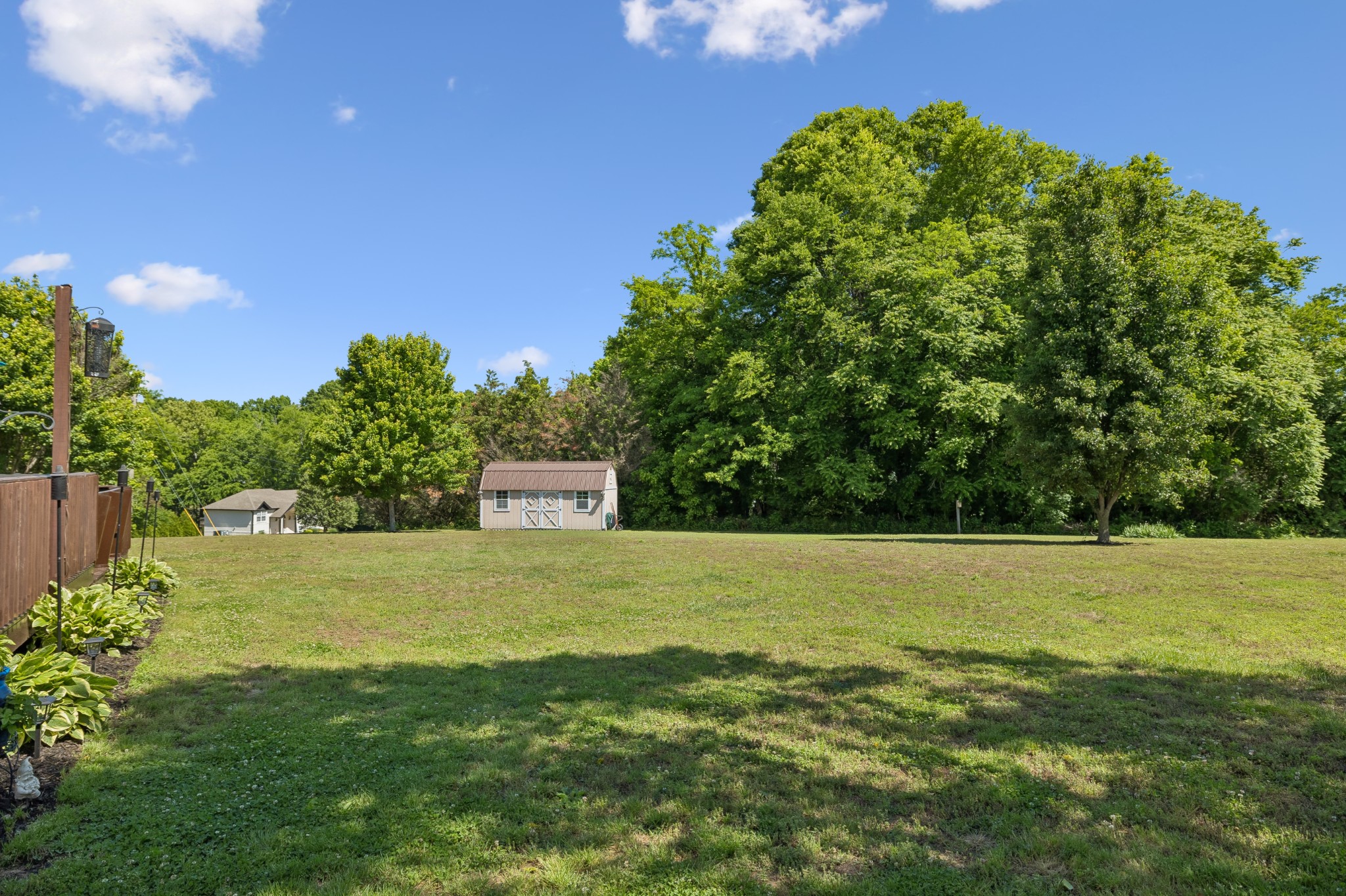 1605 Lydia Ct