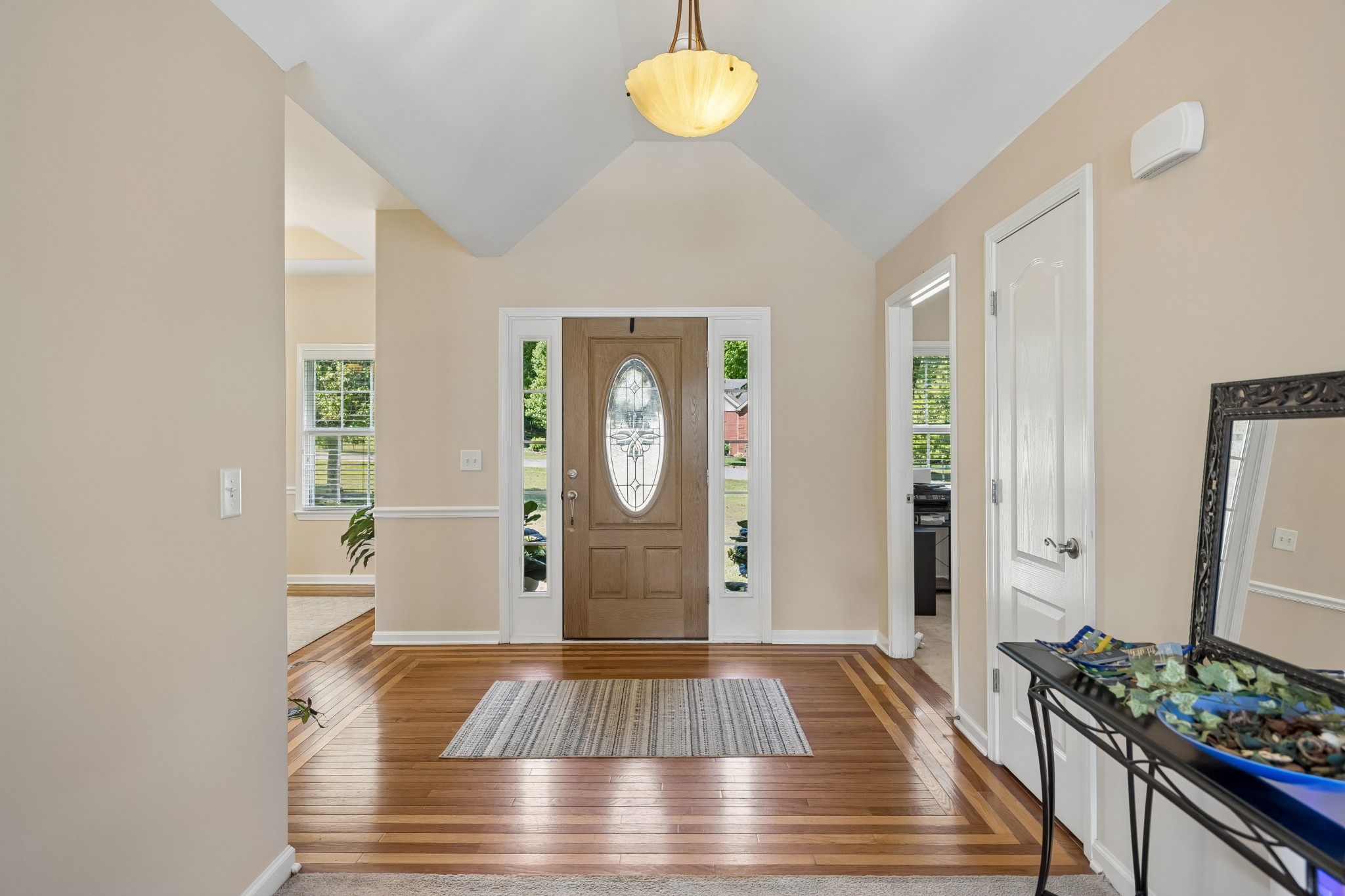 1605 Lydia Ct
