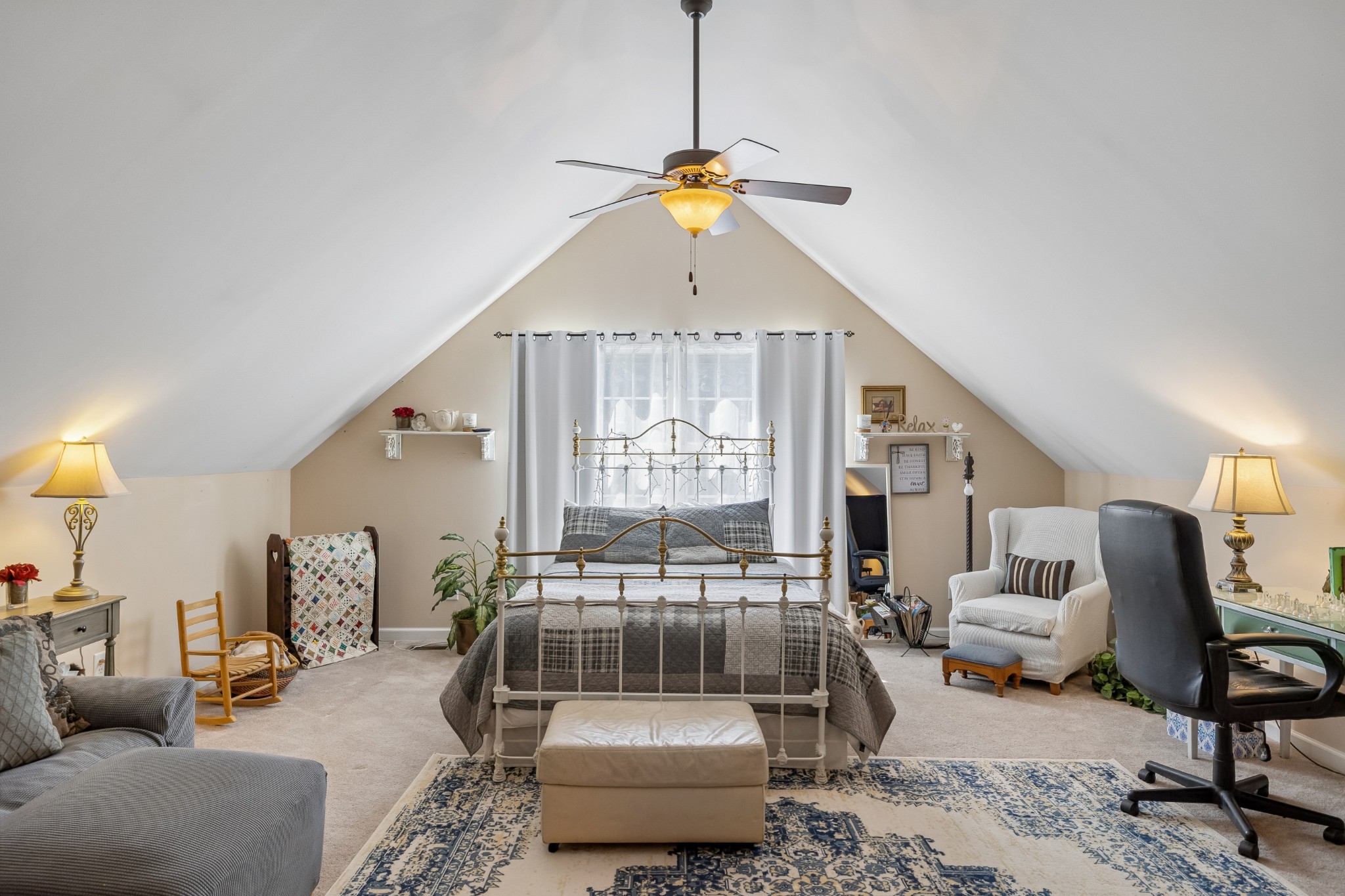 1605 Lydia Ct
