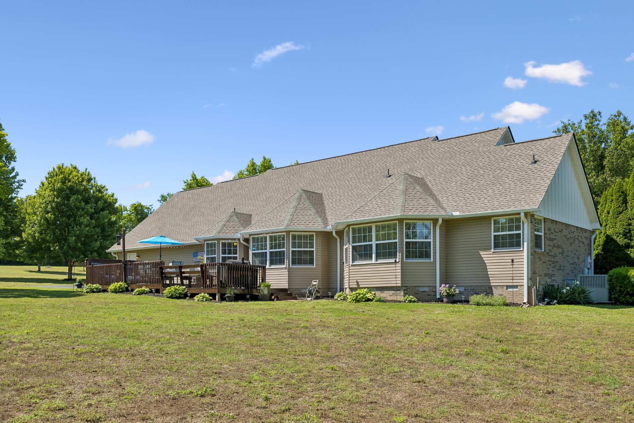 1605 Lydia Ct