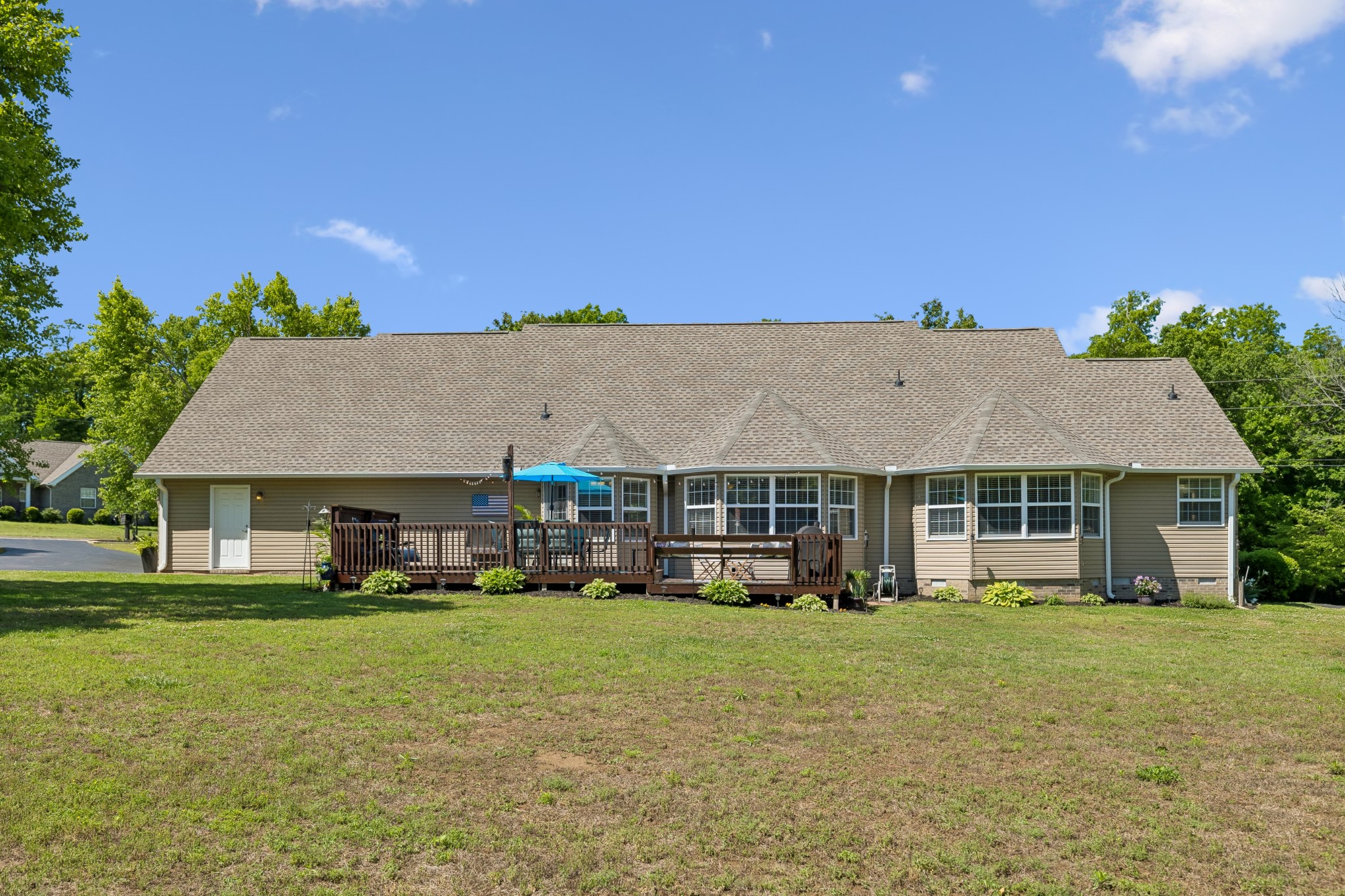 1605 Lydia Ct