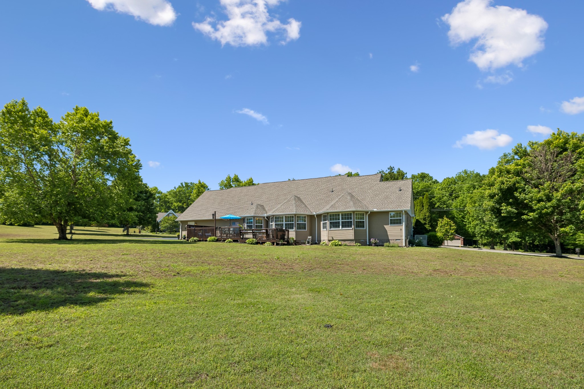 1605 Lydia Ct