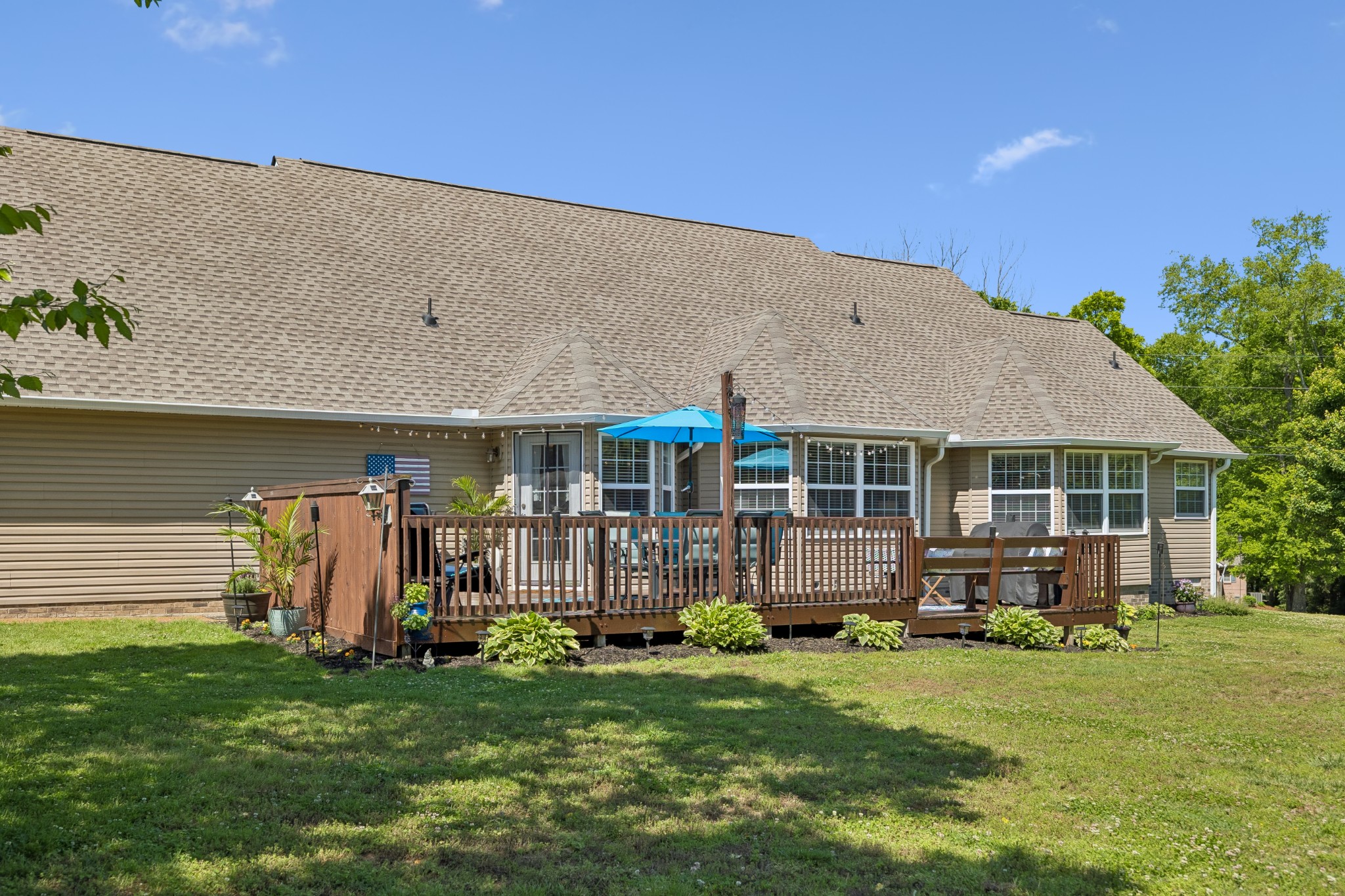 1605 Lydia Ct
