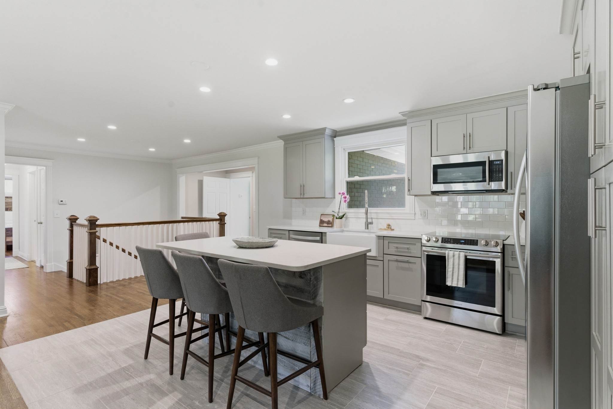 297 Clovernook Dr