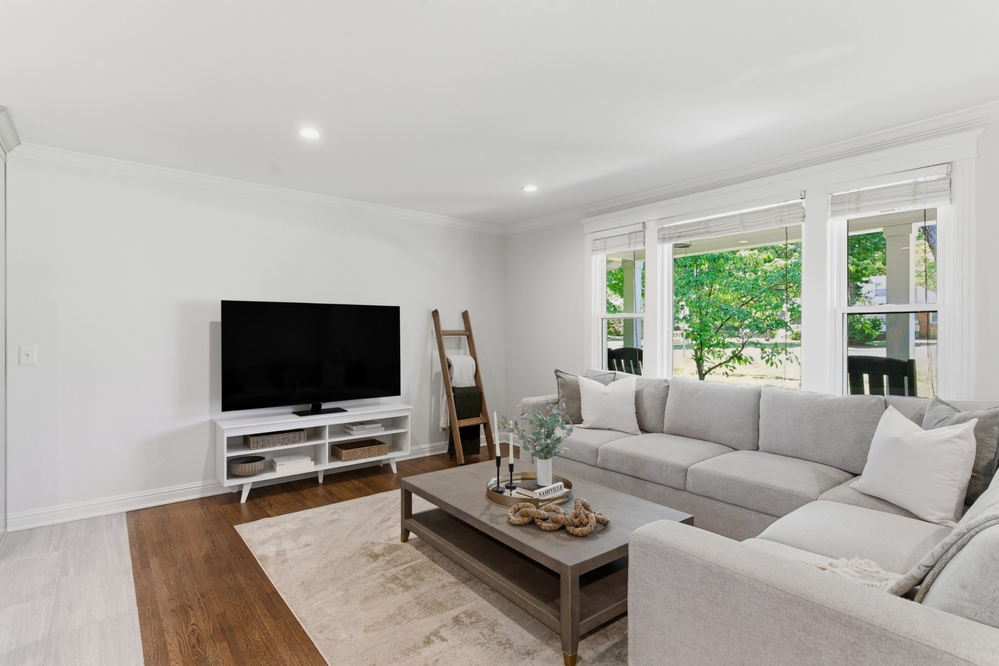 297 Clovernook Dr