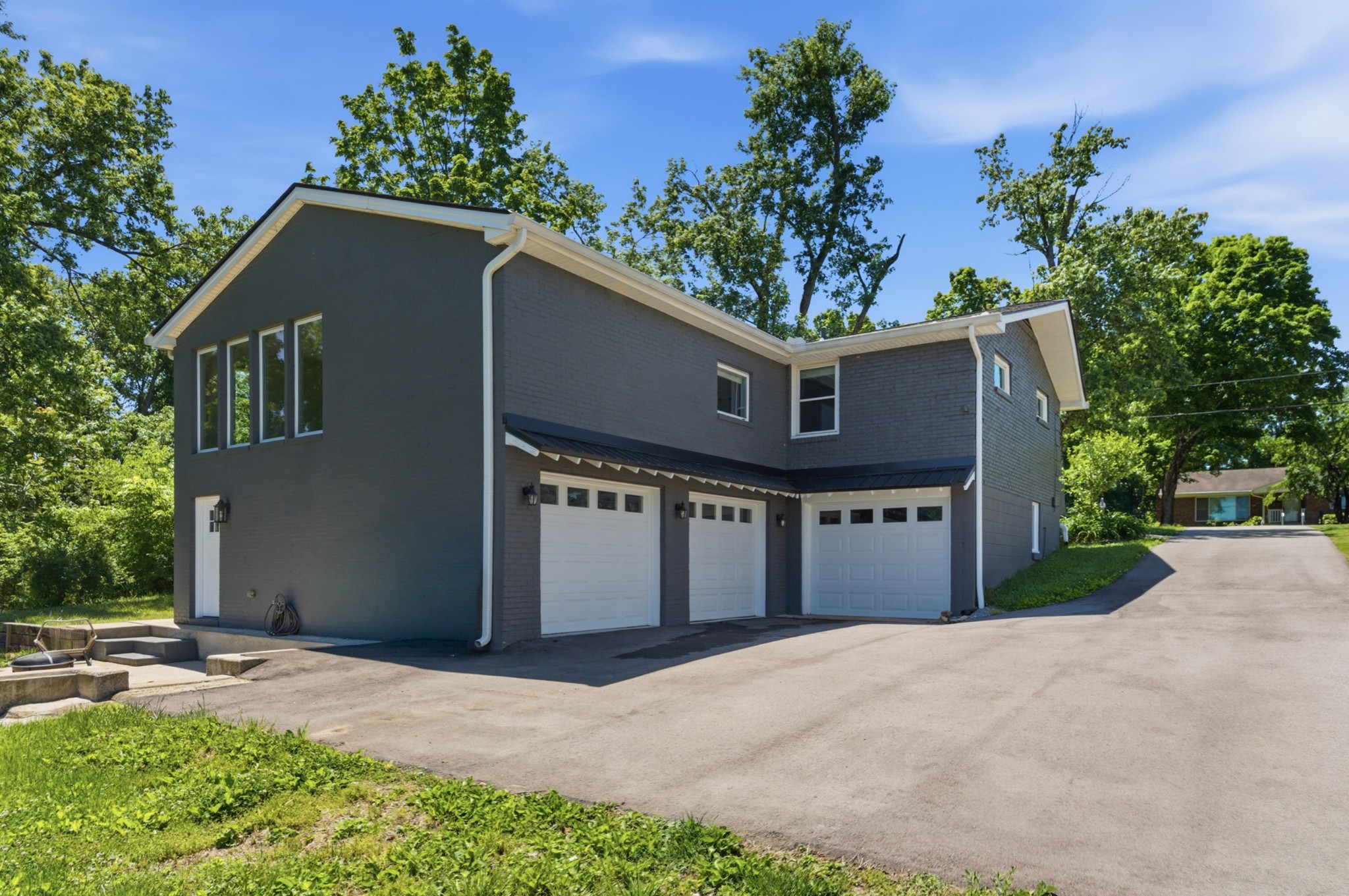 297 Clovernook Dr