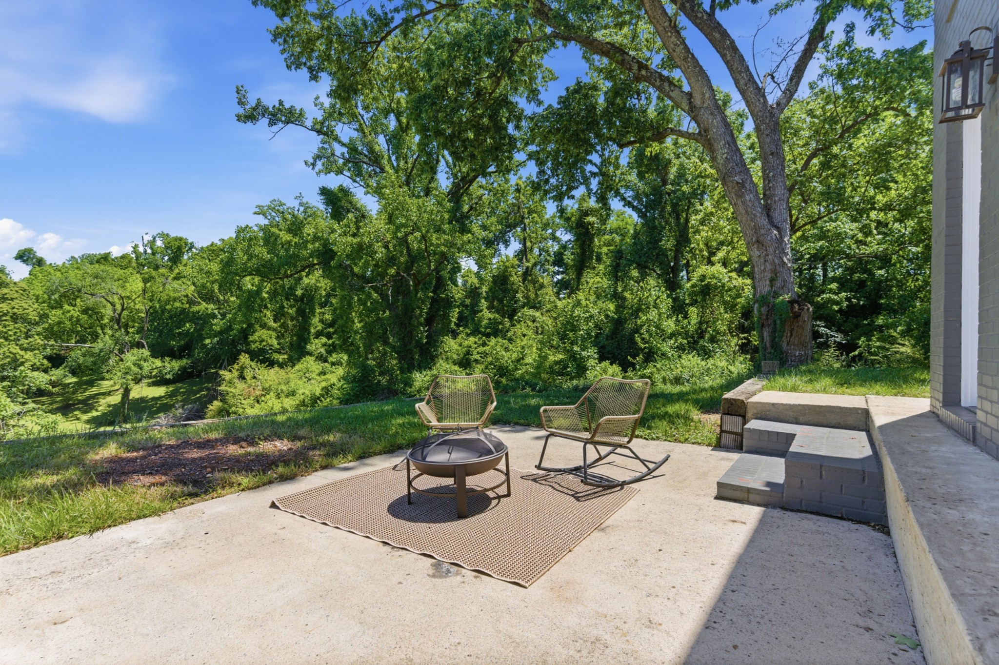 297 Clovernook Dr