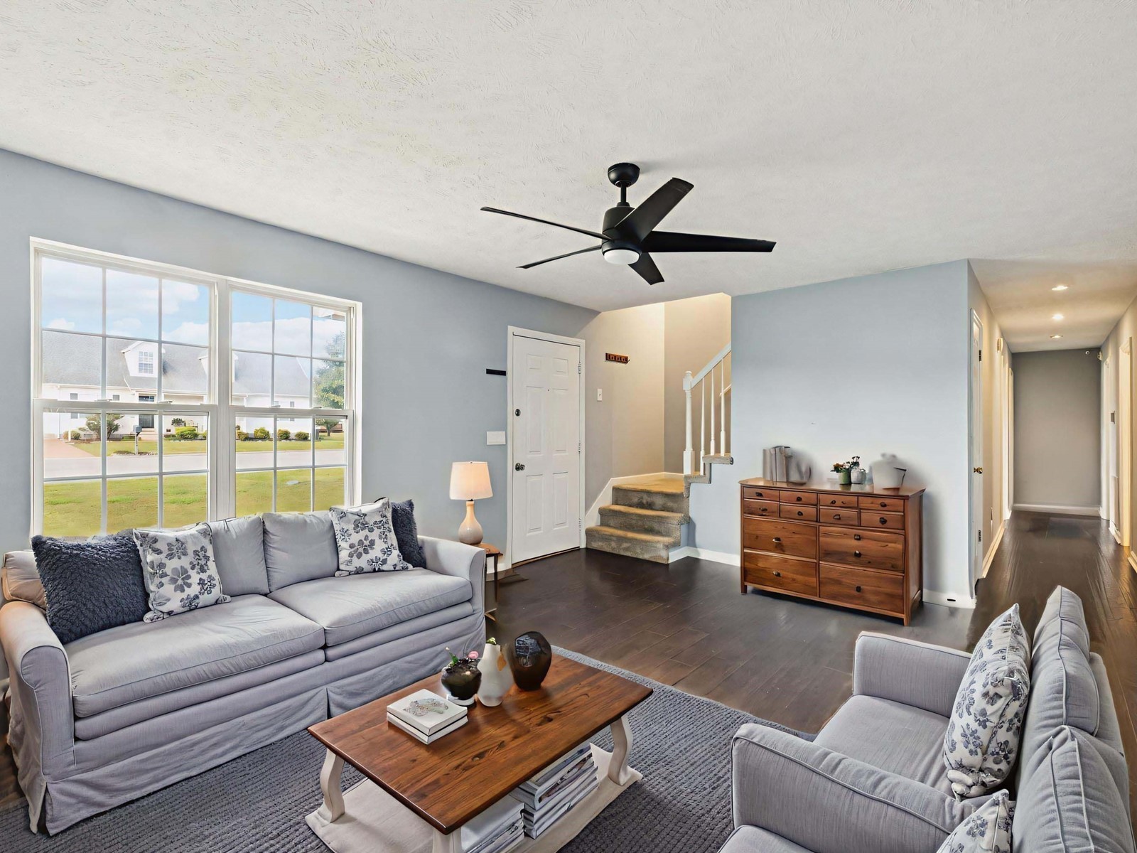 2914 Kedzie Dr