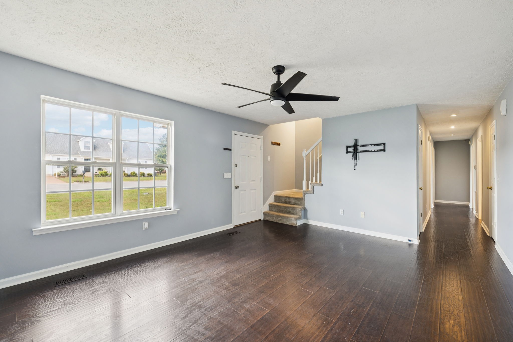 2914 Kedzie Dr