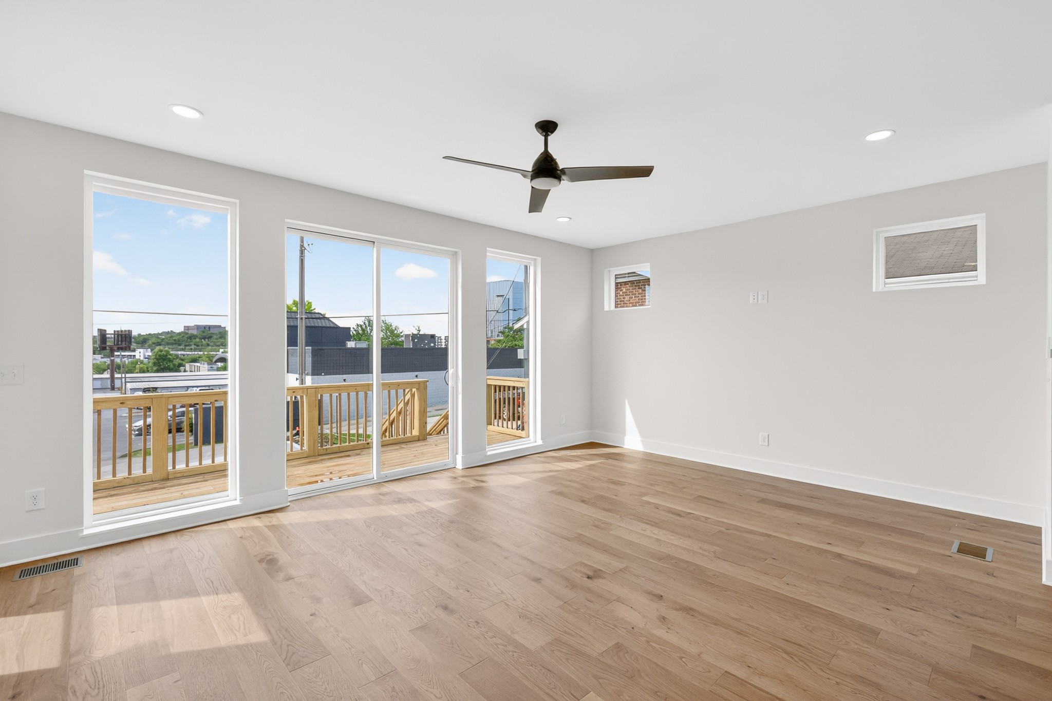 2801 Delaware Ave