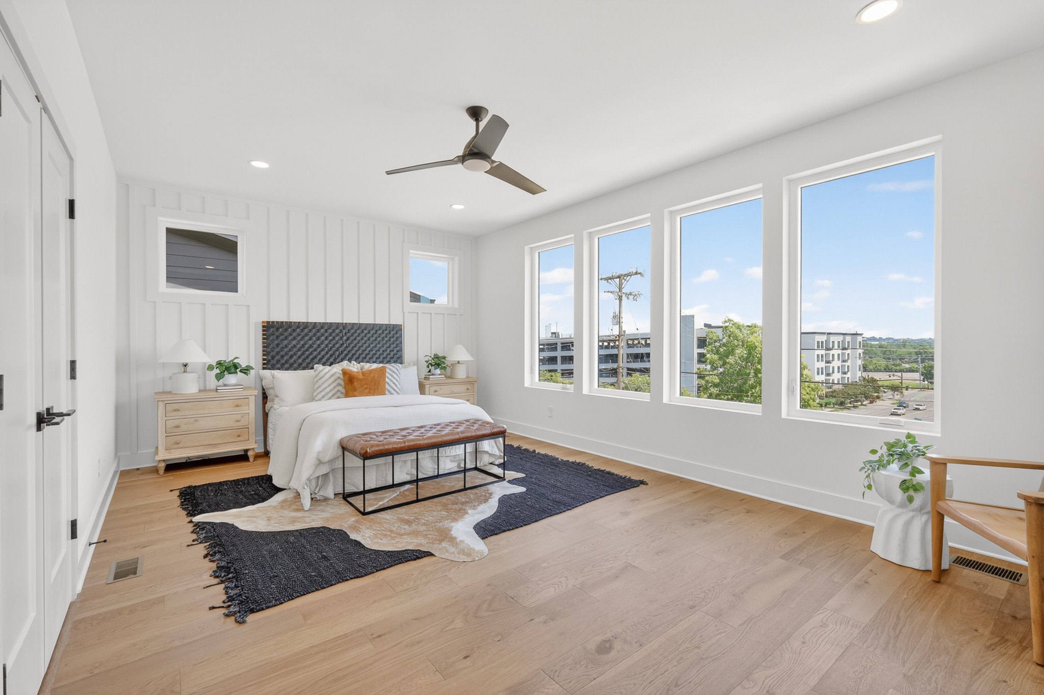 2801 Delaware Ave