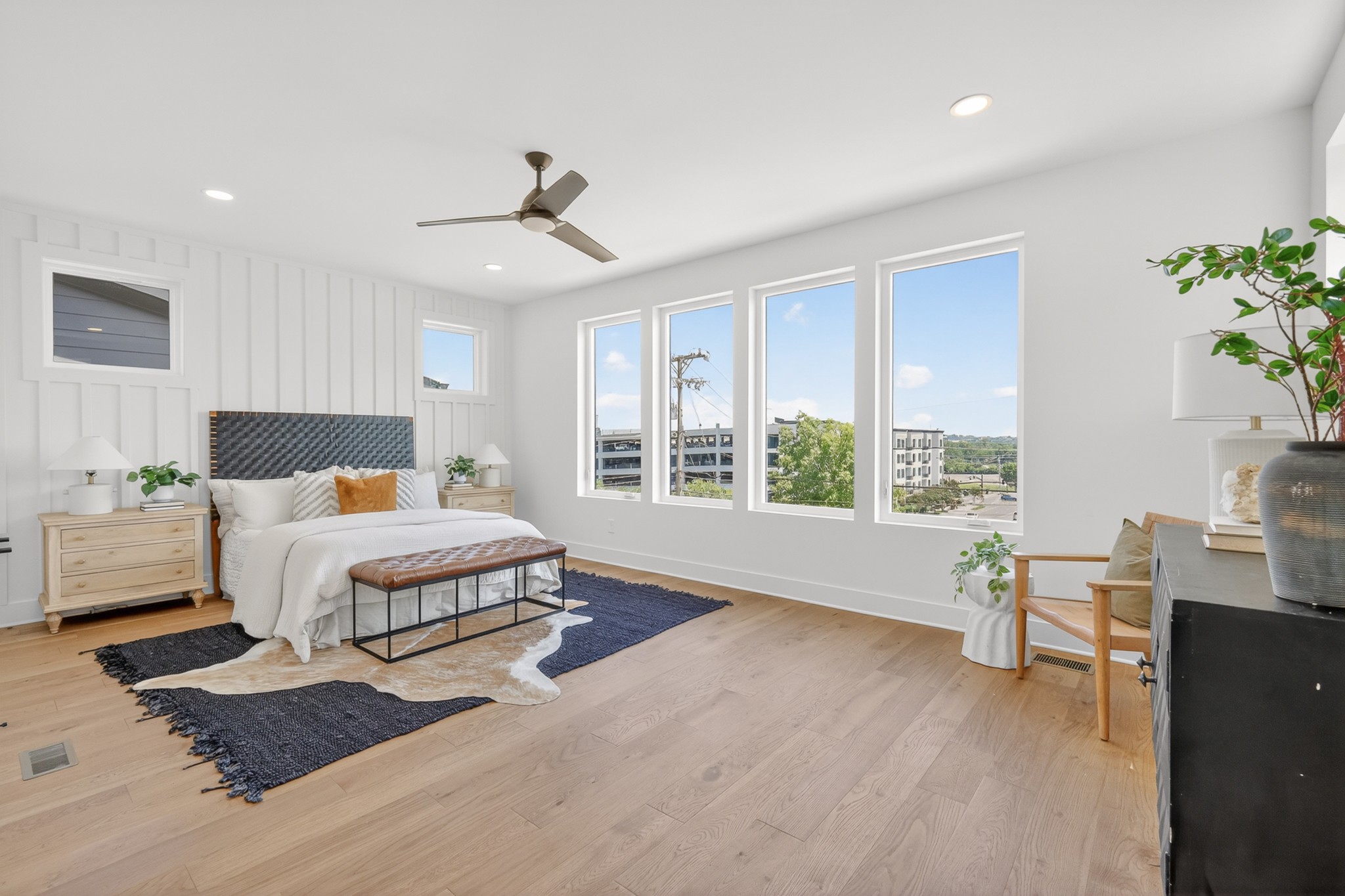 2801 Delaware Ave