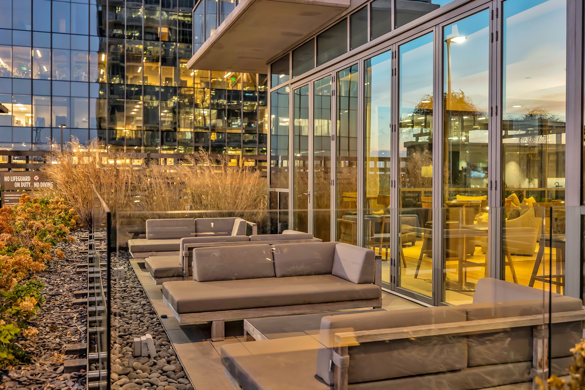 1212 Laurel Unit: 406
