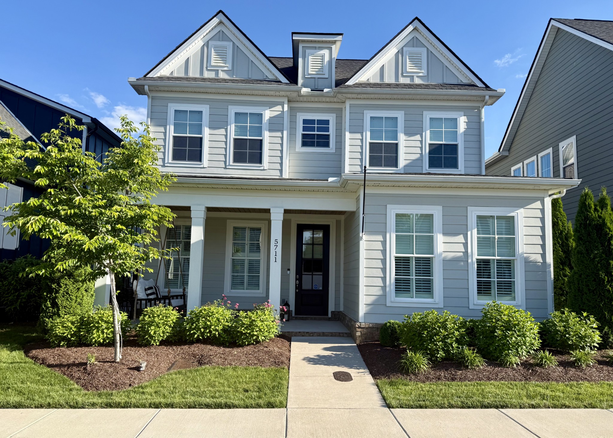 5711 Heirloom Dr