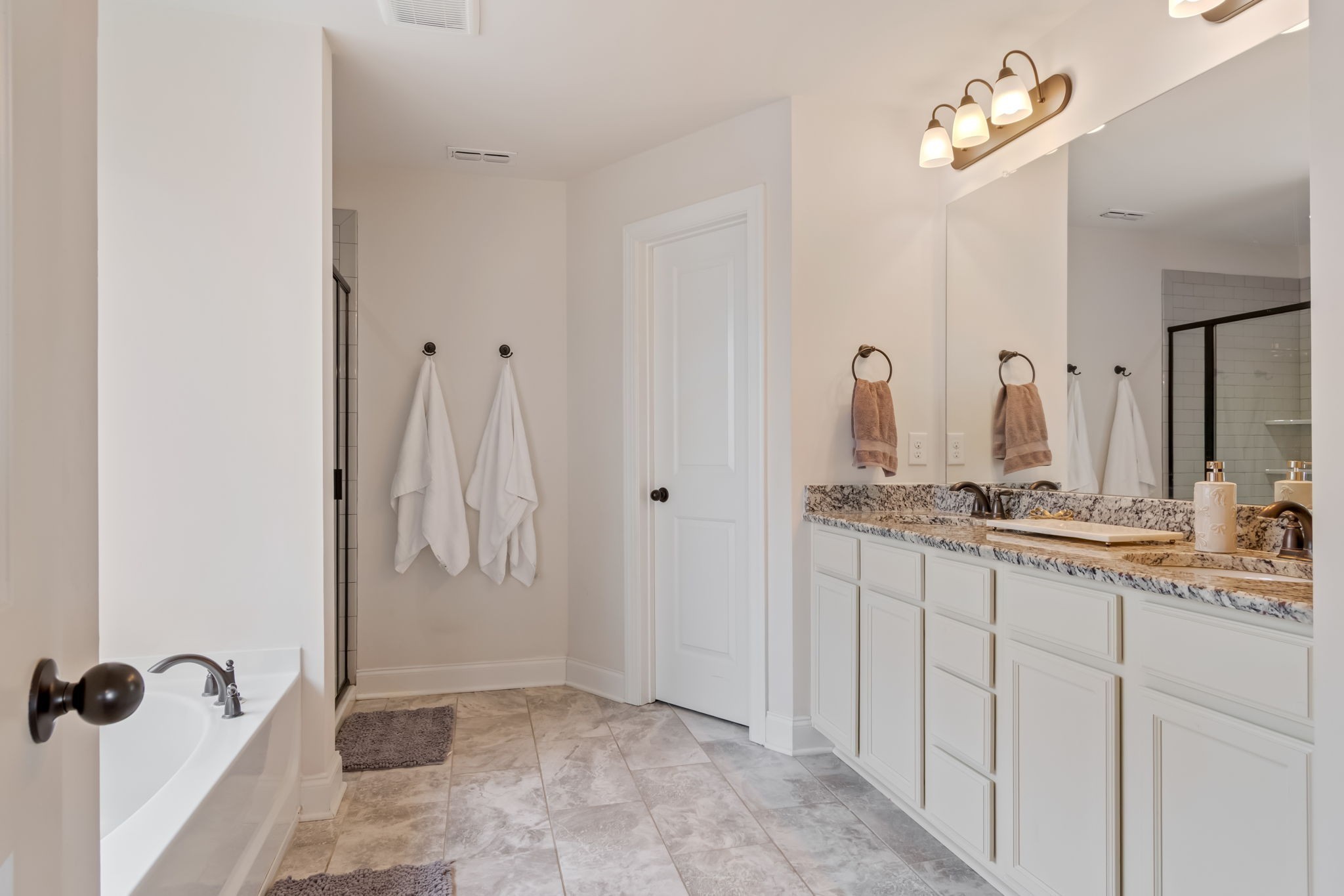4838 Kingdom Dr
