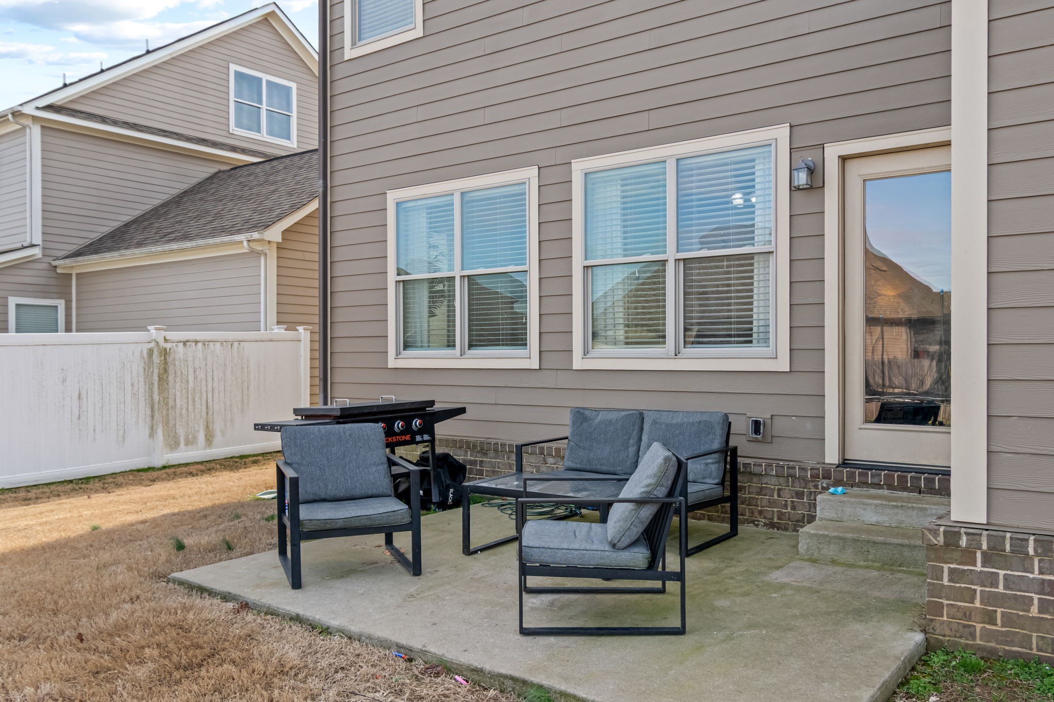 4838 Kingdom Dr