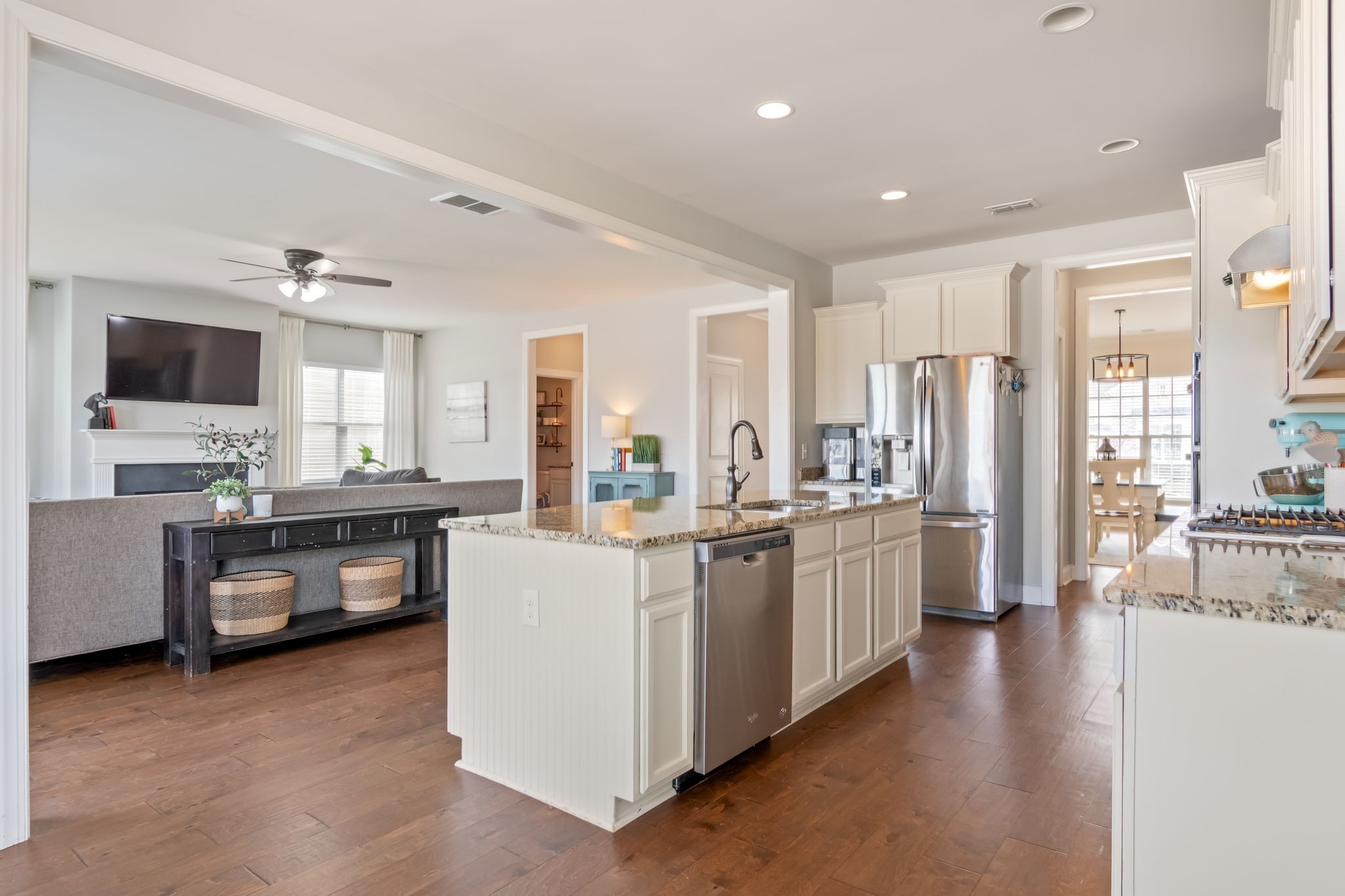 4838 Kingdom Dr