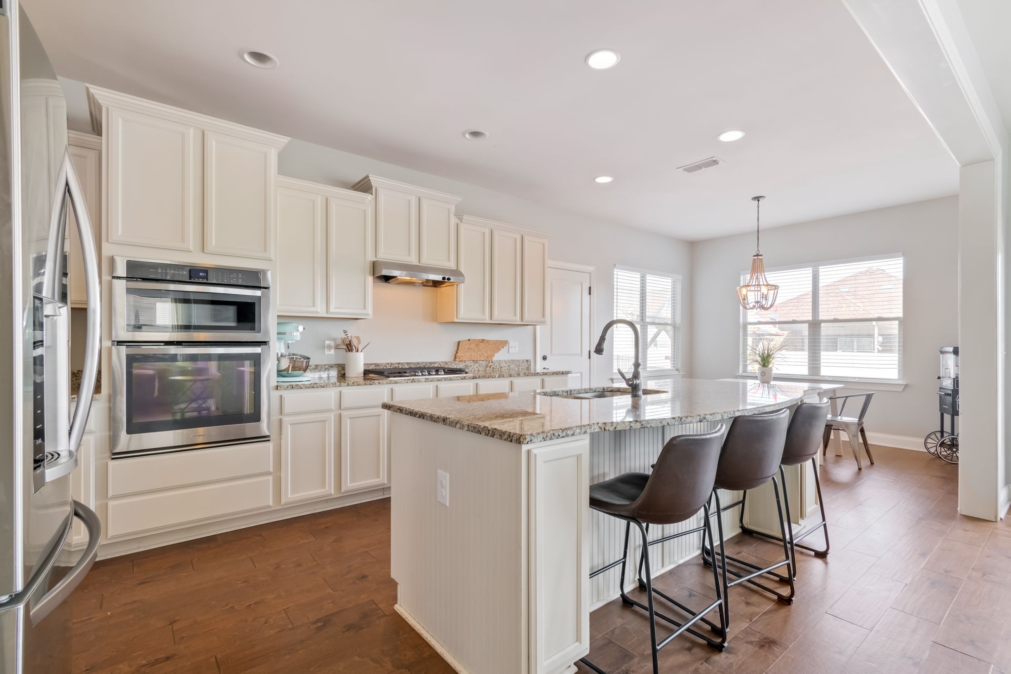 4838 Kingdom Dr