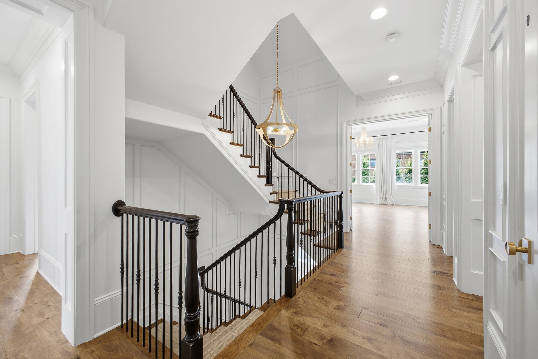501 Bonaire Ln