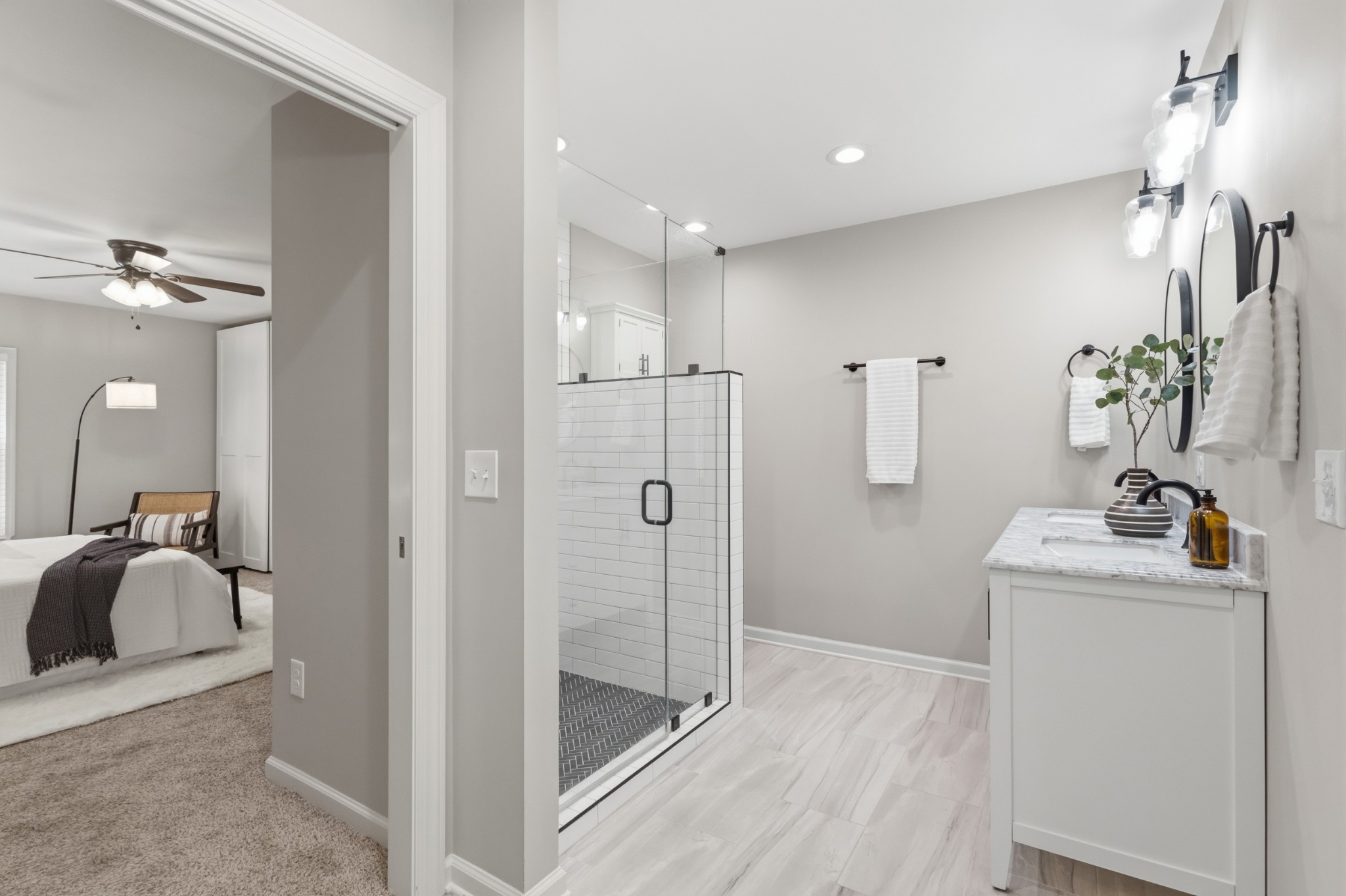 2411 Milton Dr