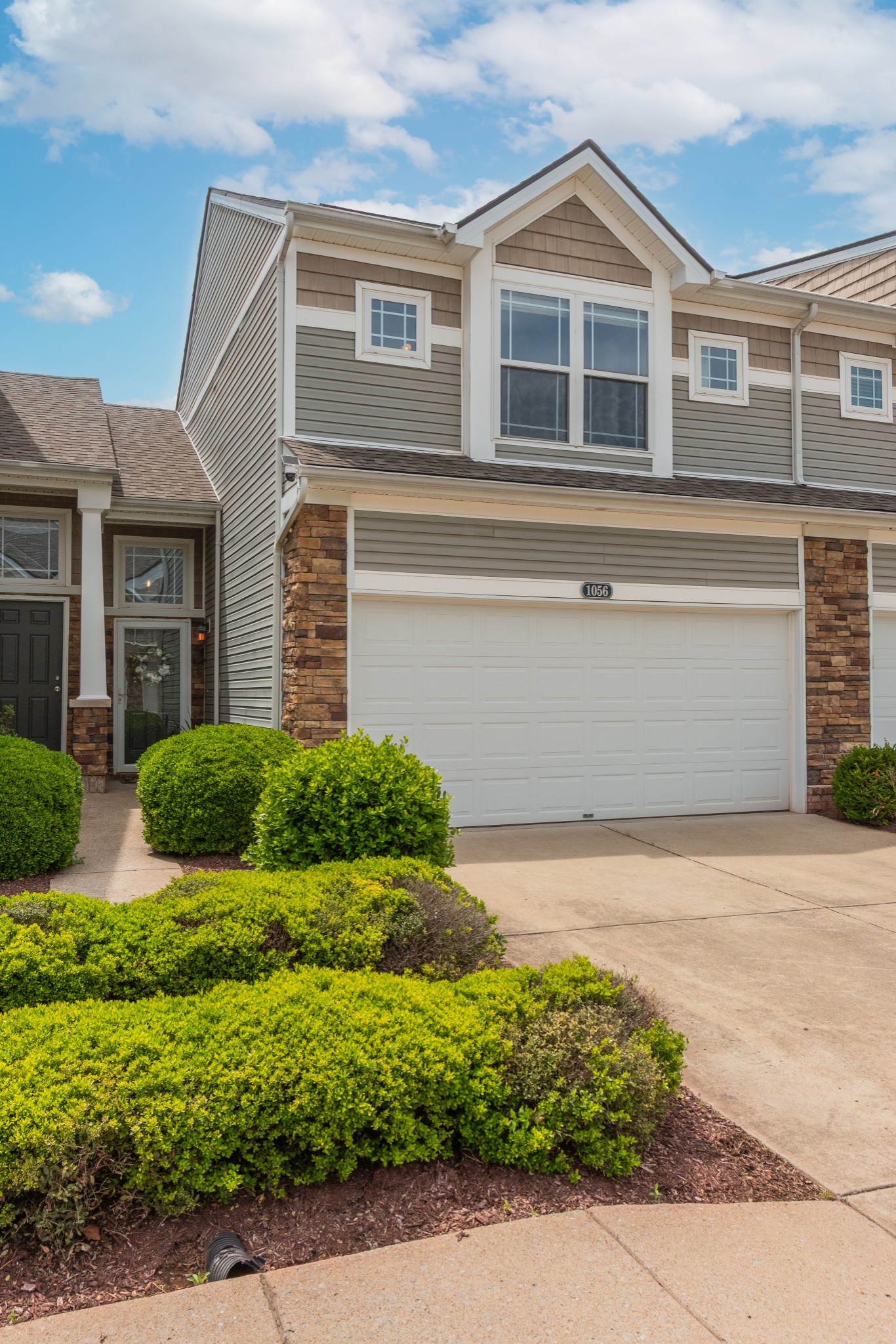 1056 Somerset Springs Dr