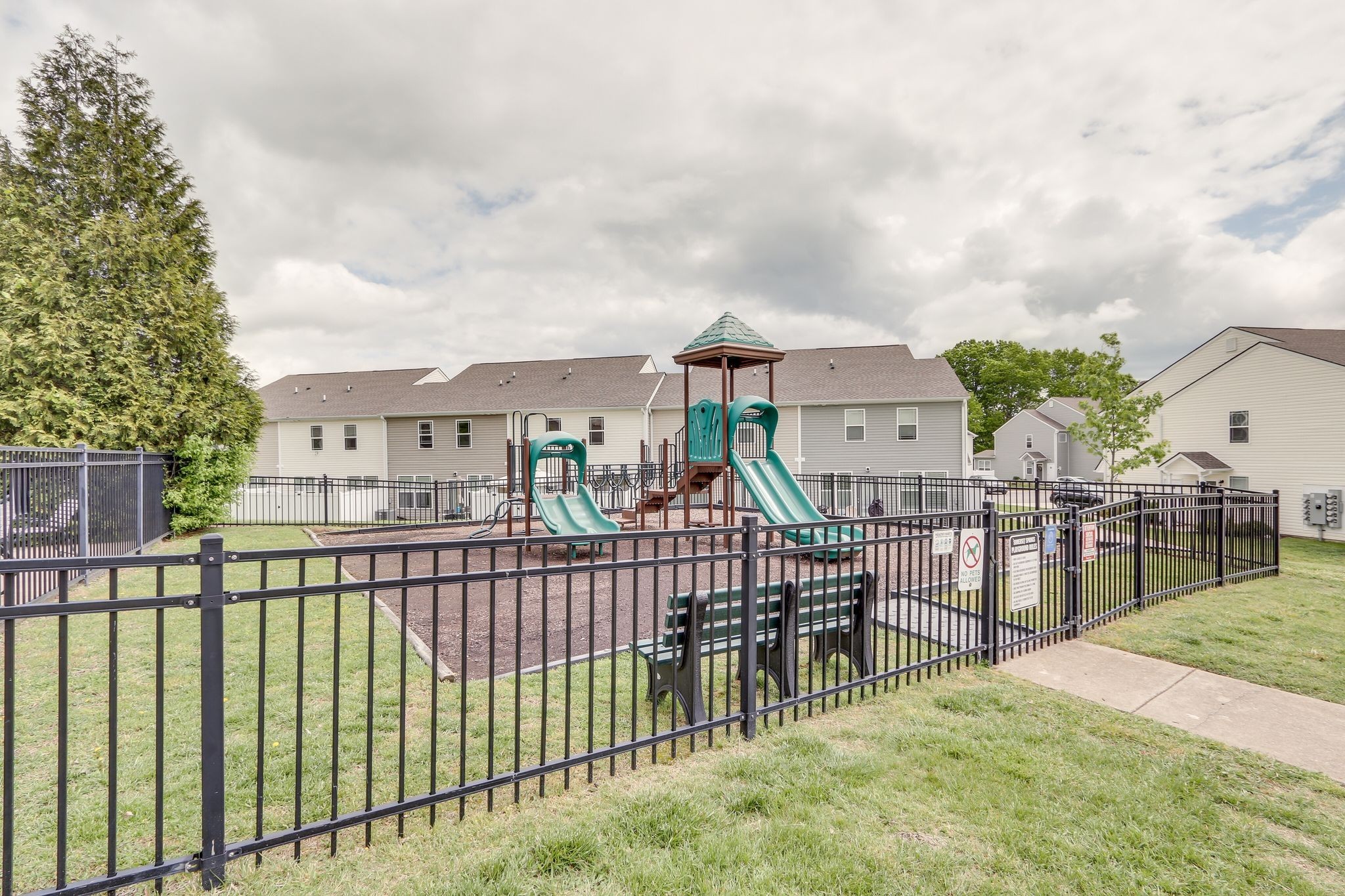 1056 Somerset Springs Dr