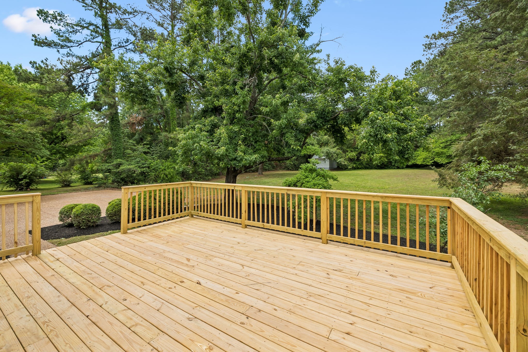 1505 Lipscomb Dr