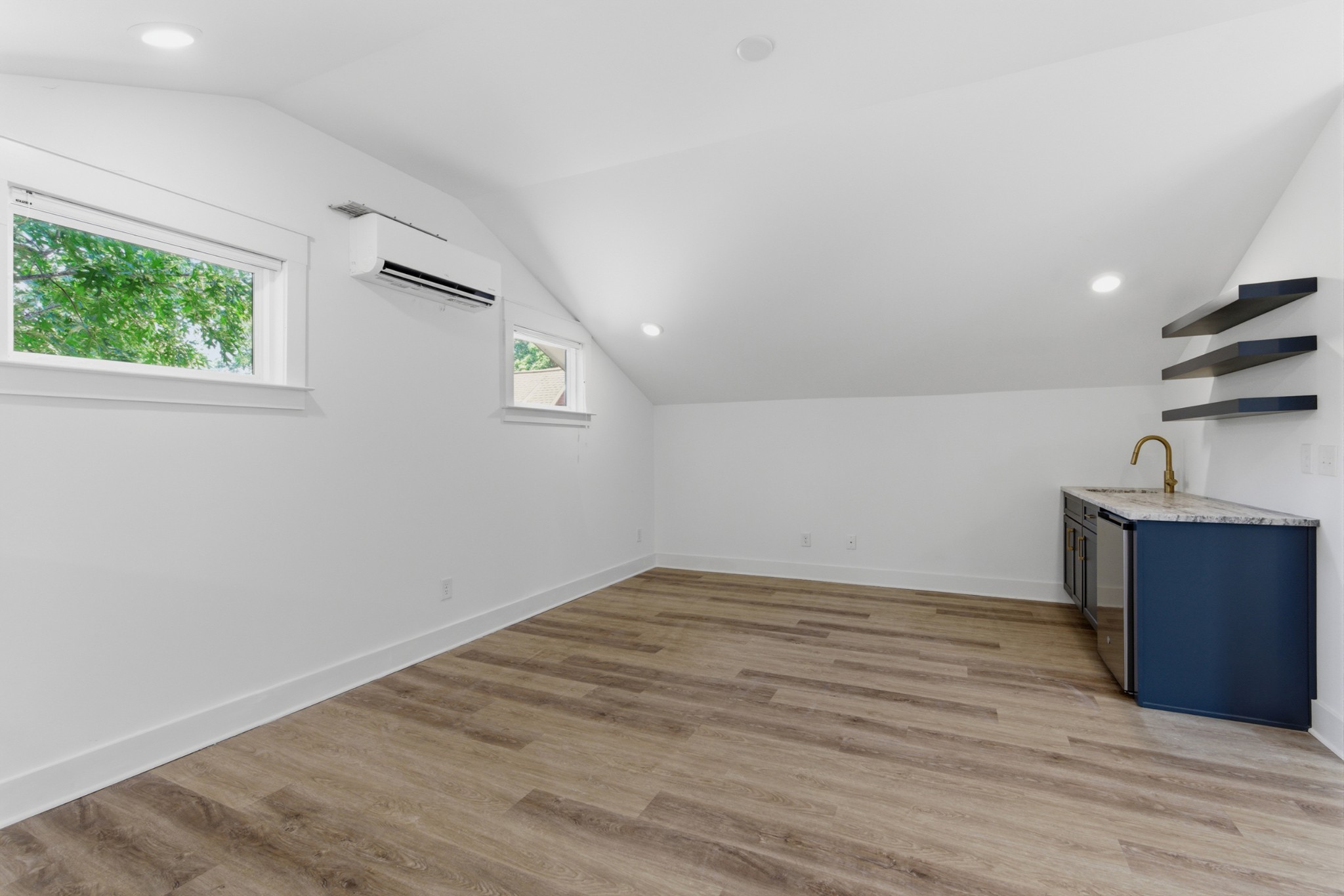 5310 Elkins Ave