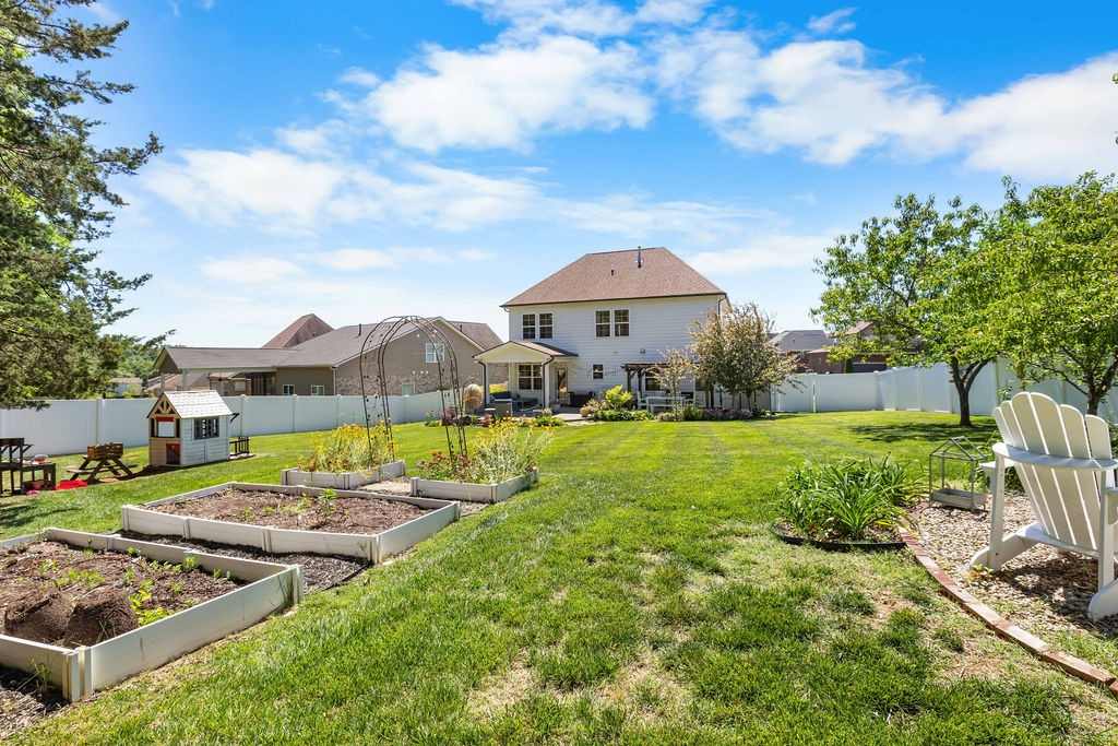 4327 Freemark Dr
