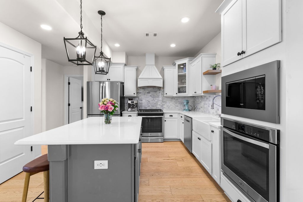 4327 Freemark Dr