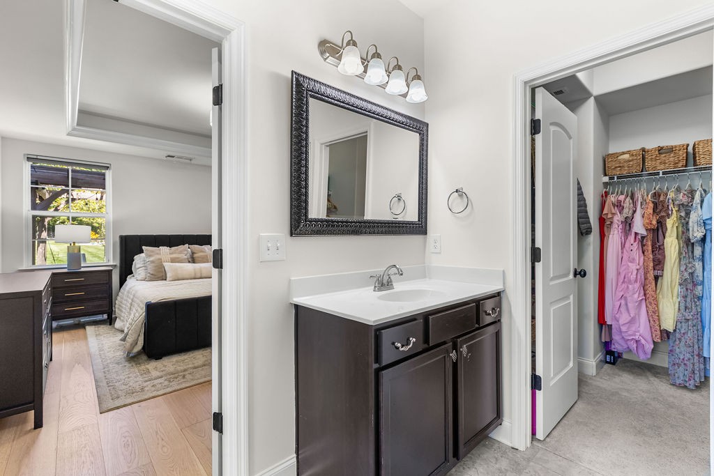 4327 Freemark Dr