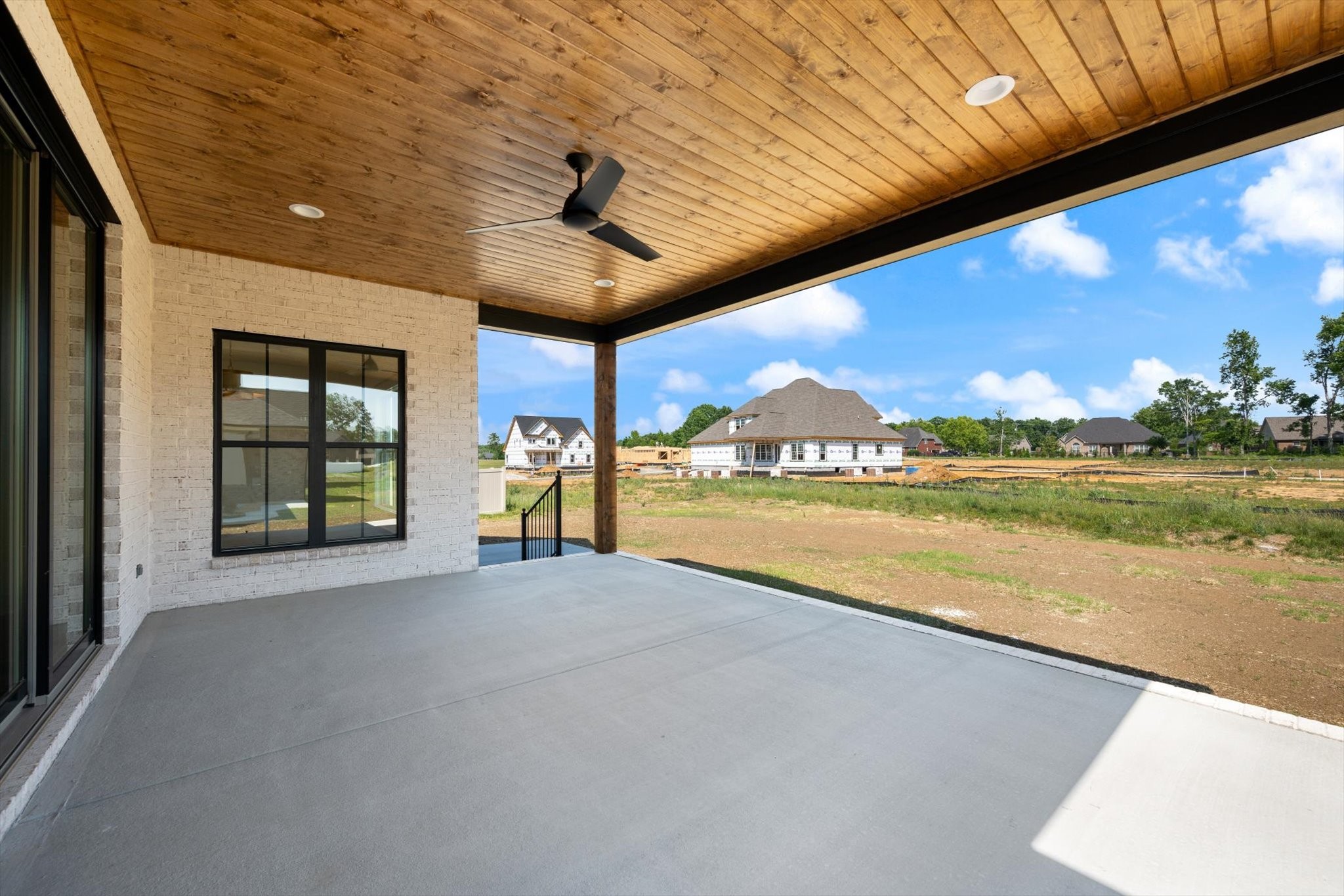 2813 Canfield Dr