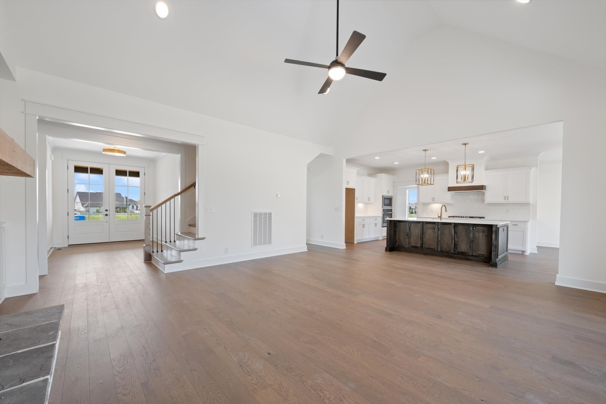 2813 Canfield Dr
