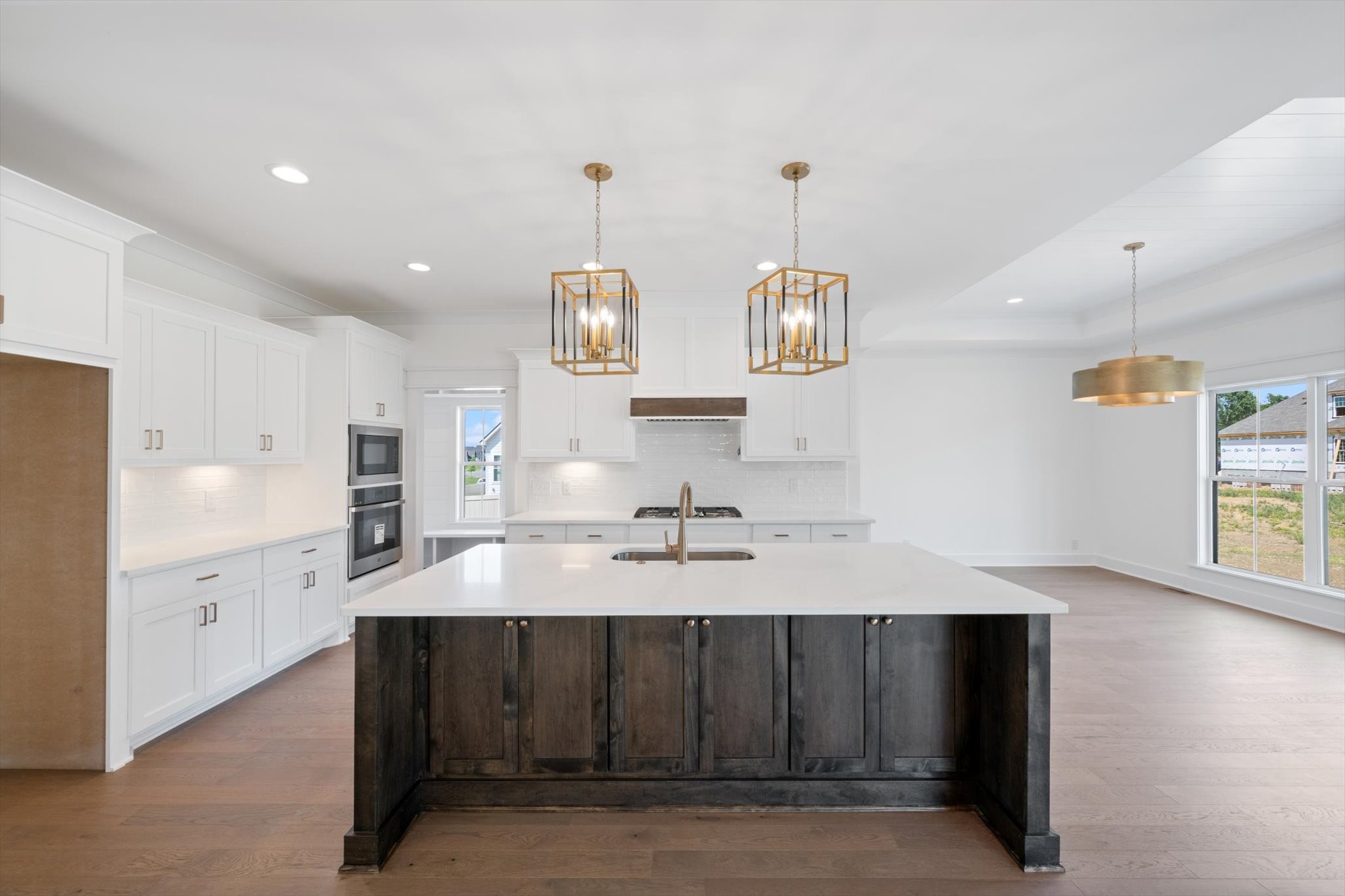 2813 Canfield Dr
