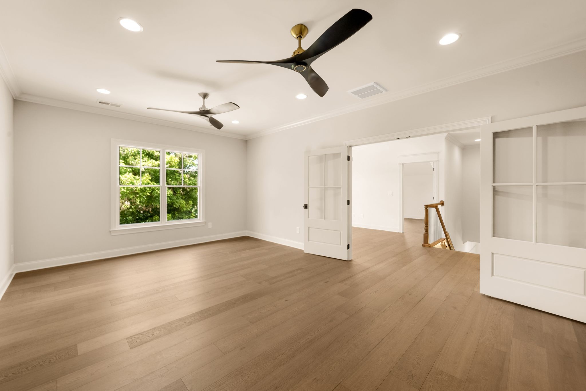 319 Battle Ave