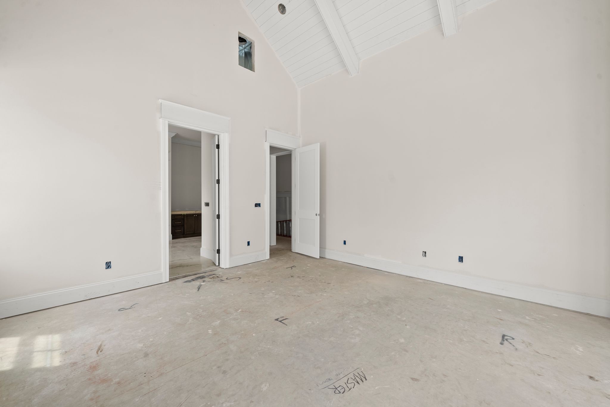 319 Battle Ave