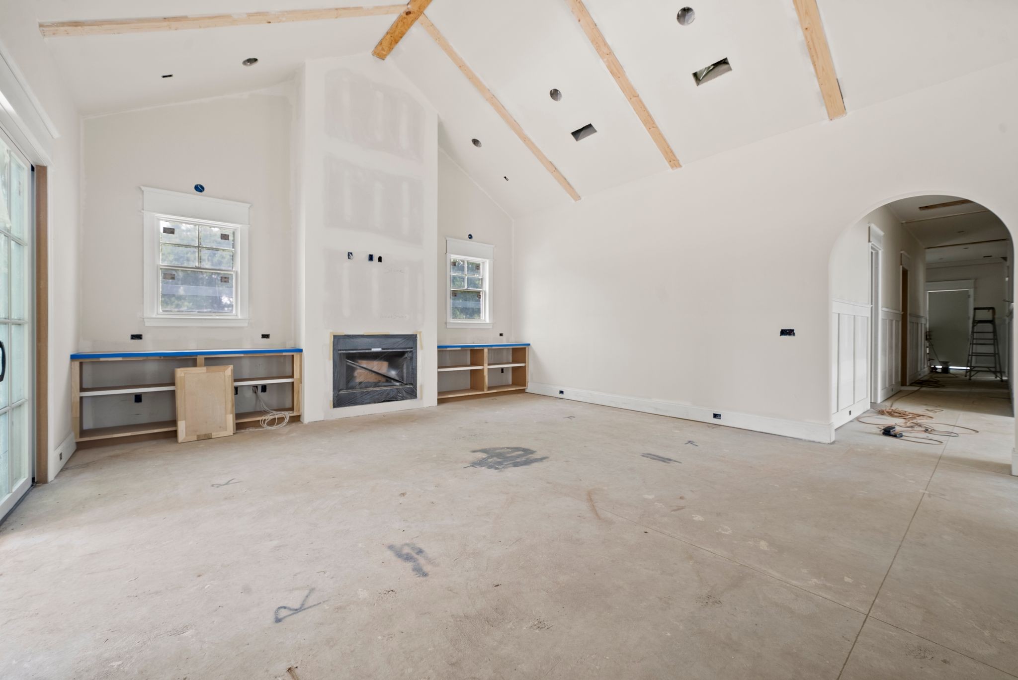 319 Battle Ave