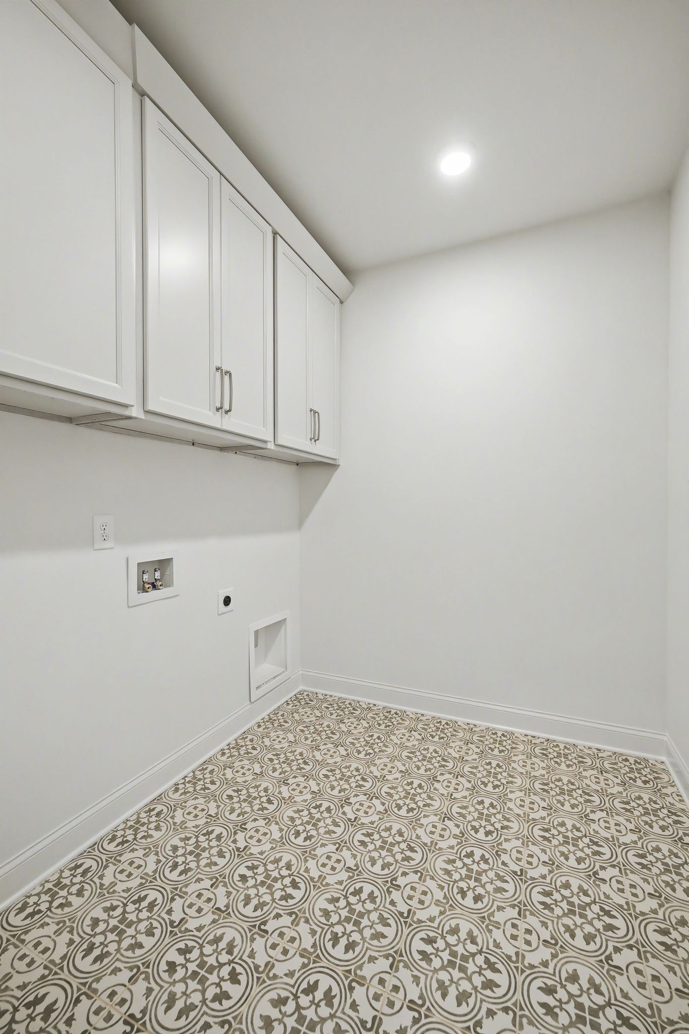 3223 Hopetown Way