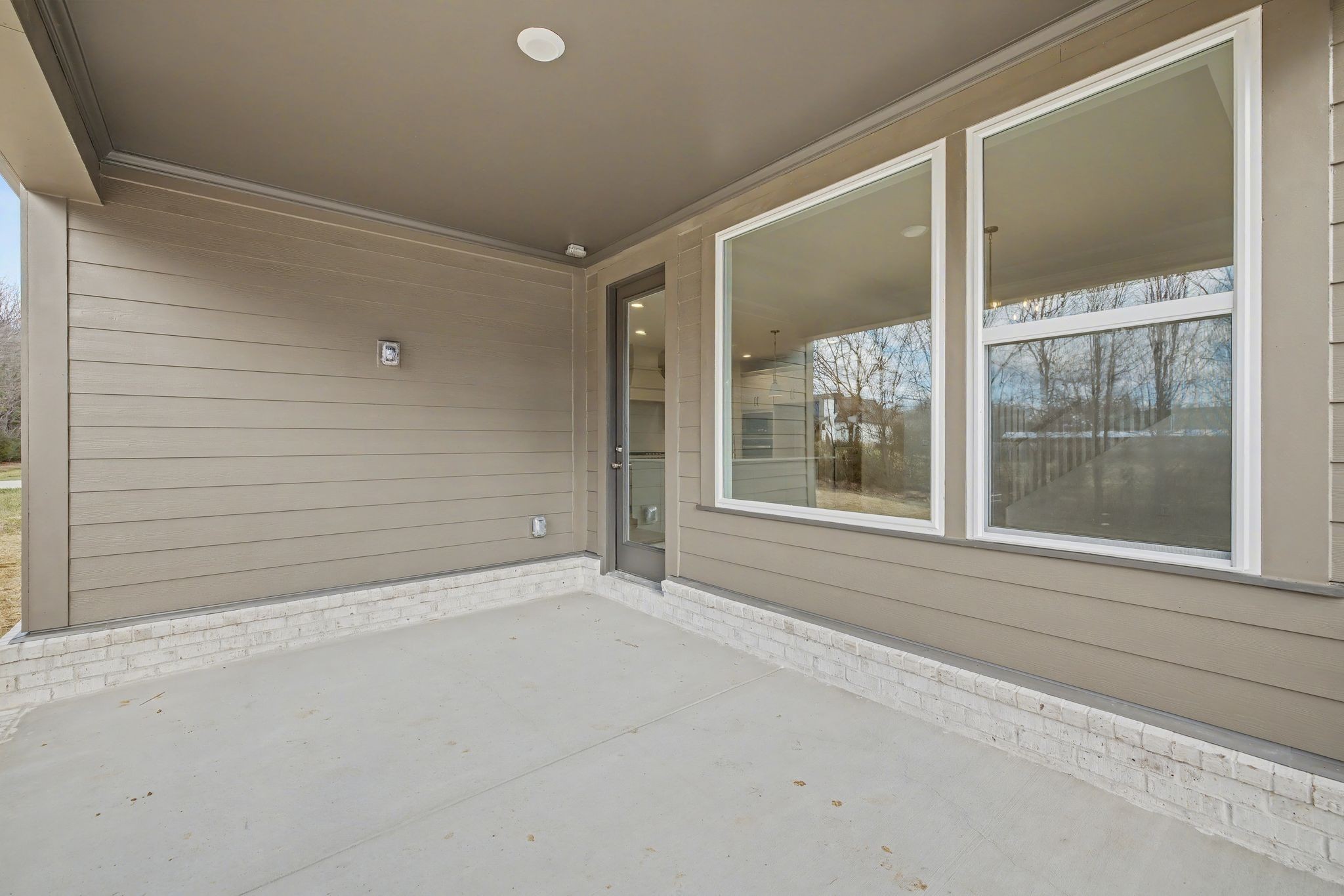 3223 Hopetown Way
