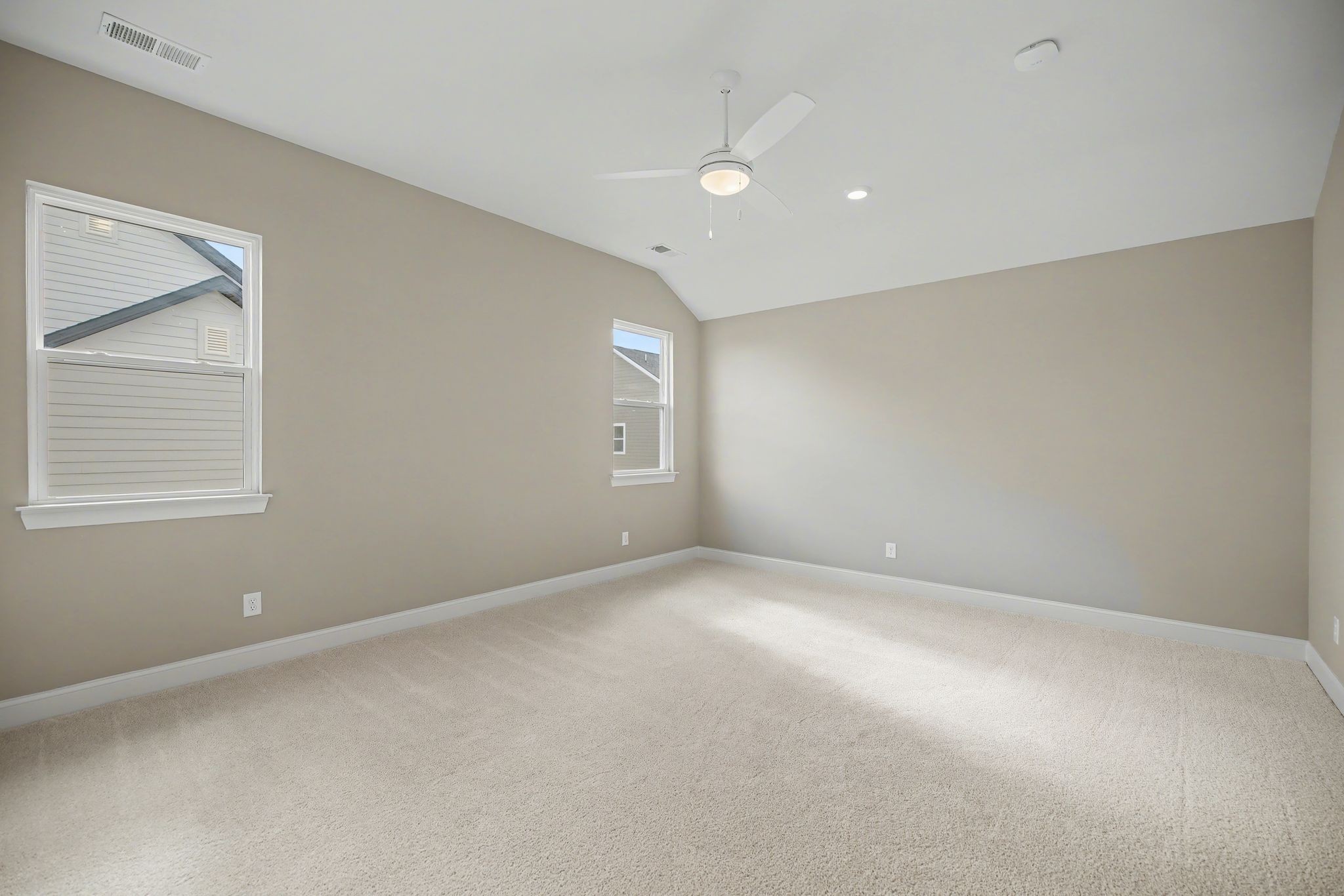 3223 Hopetown Way
