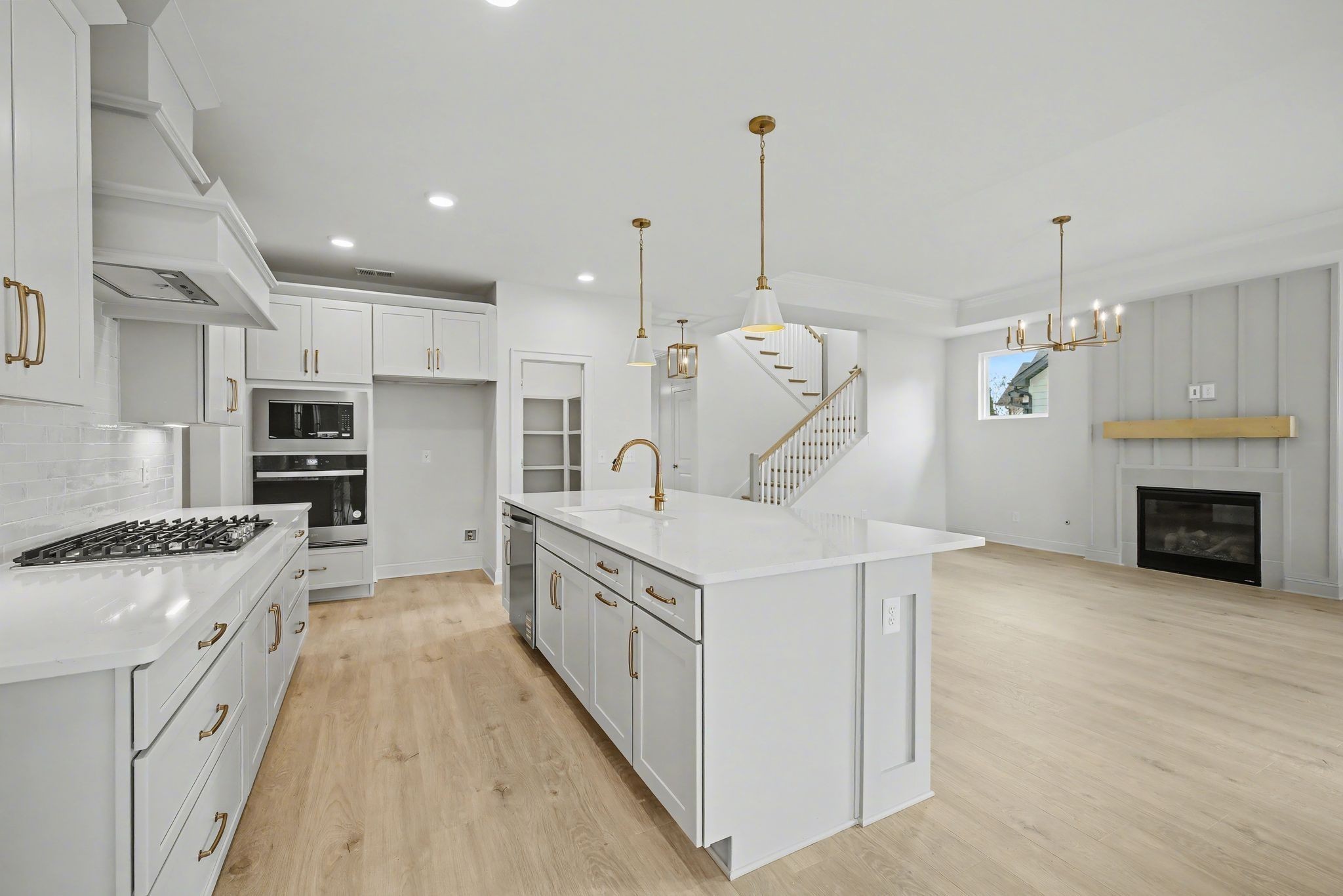 3223 Hopetown Way