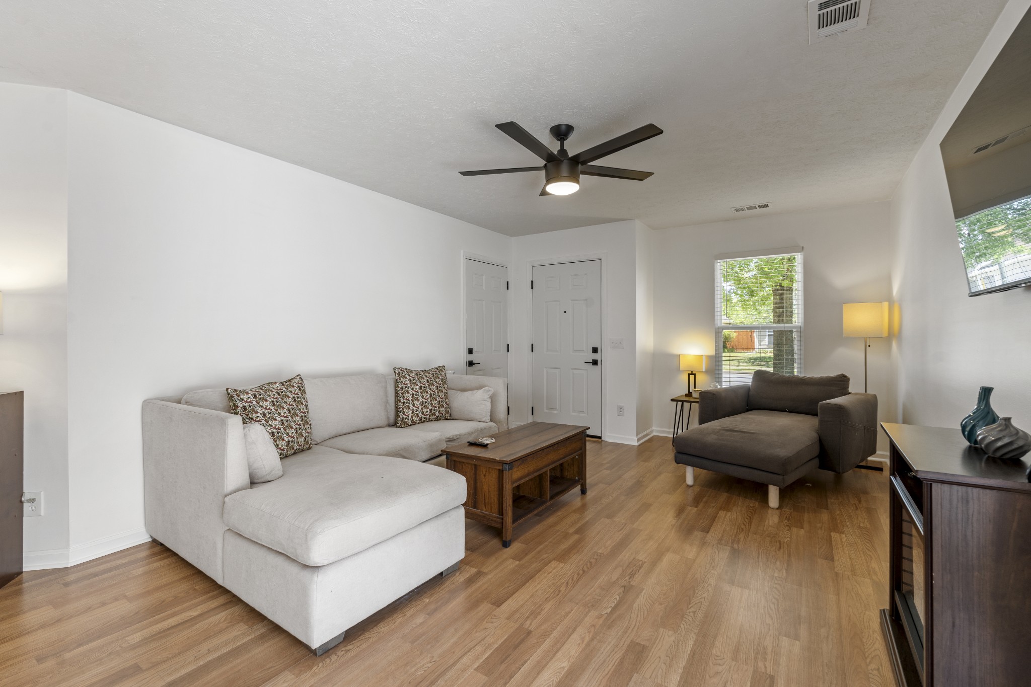 2544 Sonar St
