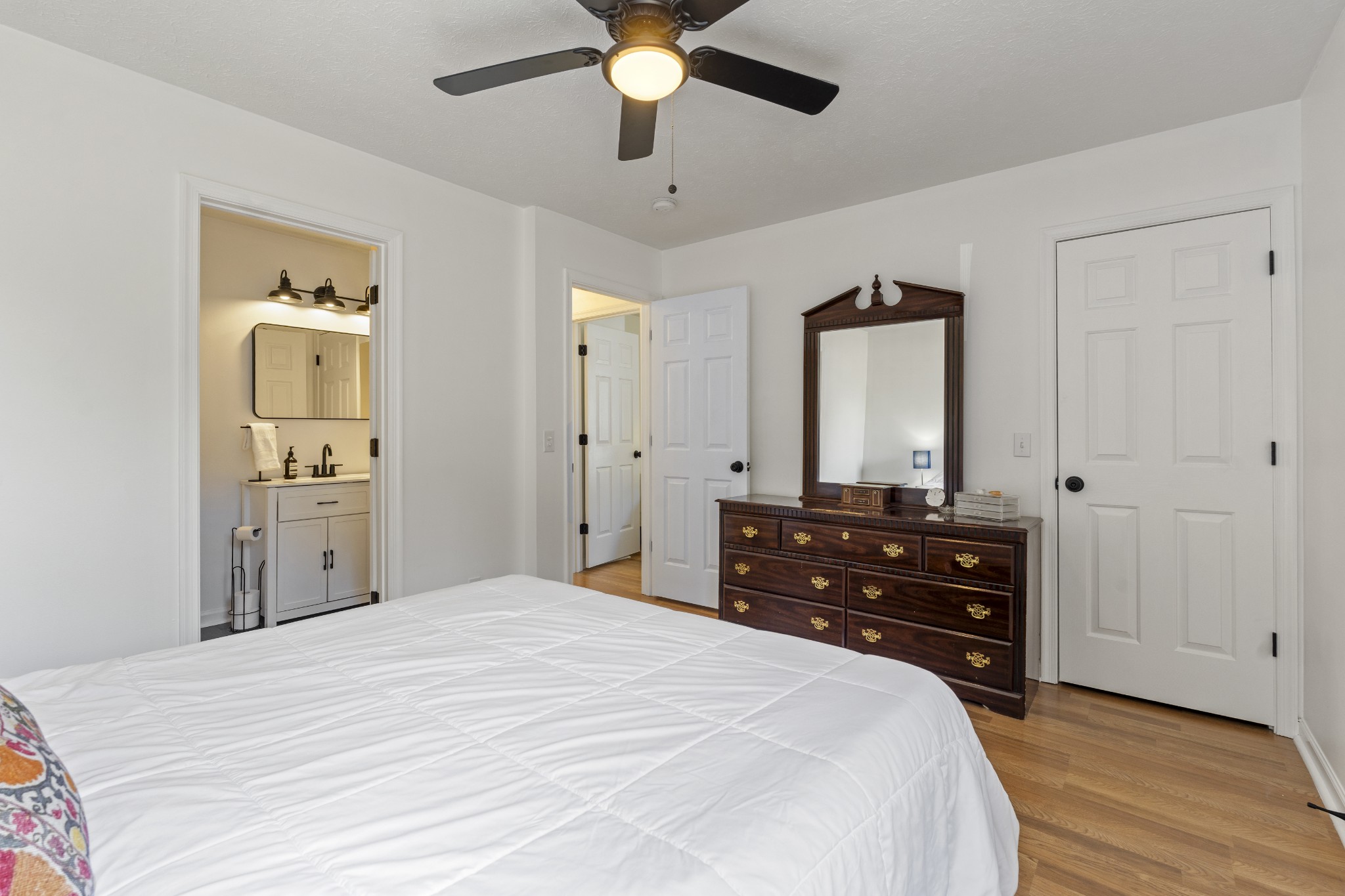 2544 Sonar St