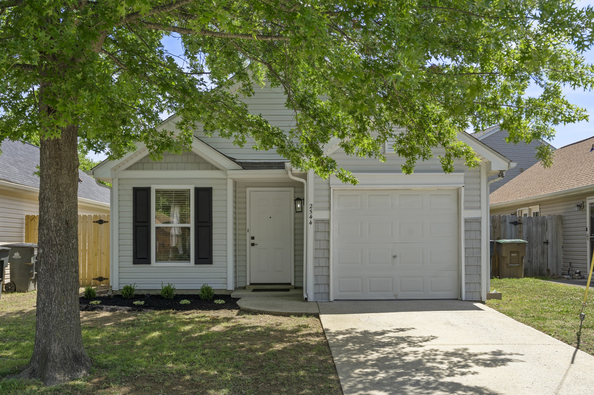 2544 Sonar St